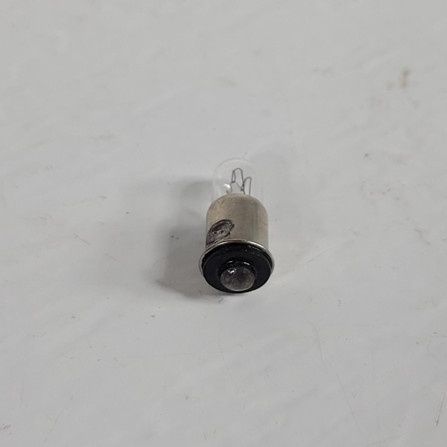 10-Pack Chicago Miniature 330 Miniature Light BULB Lamp 14.0V .08A