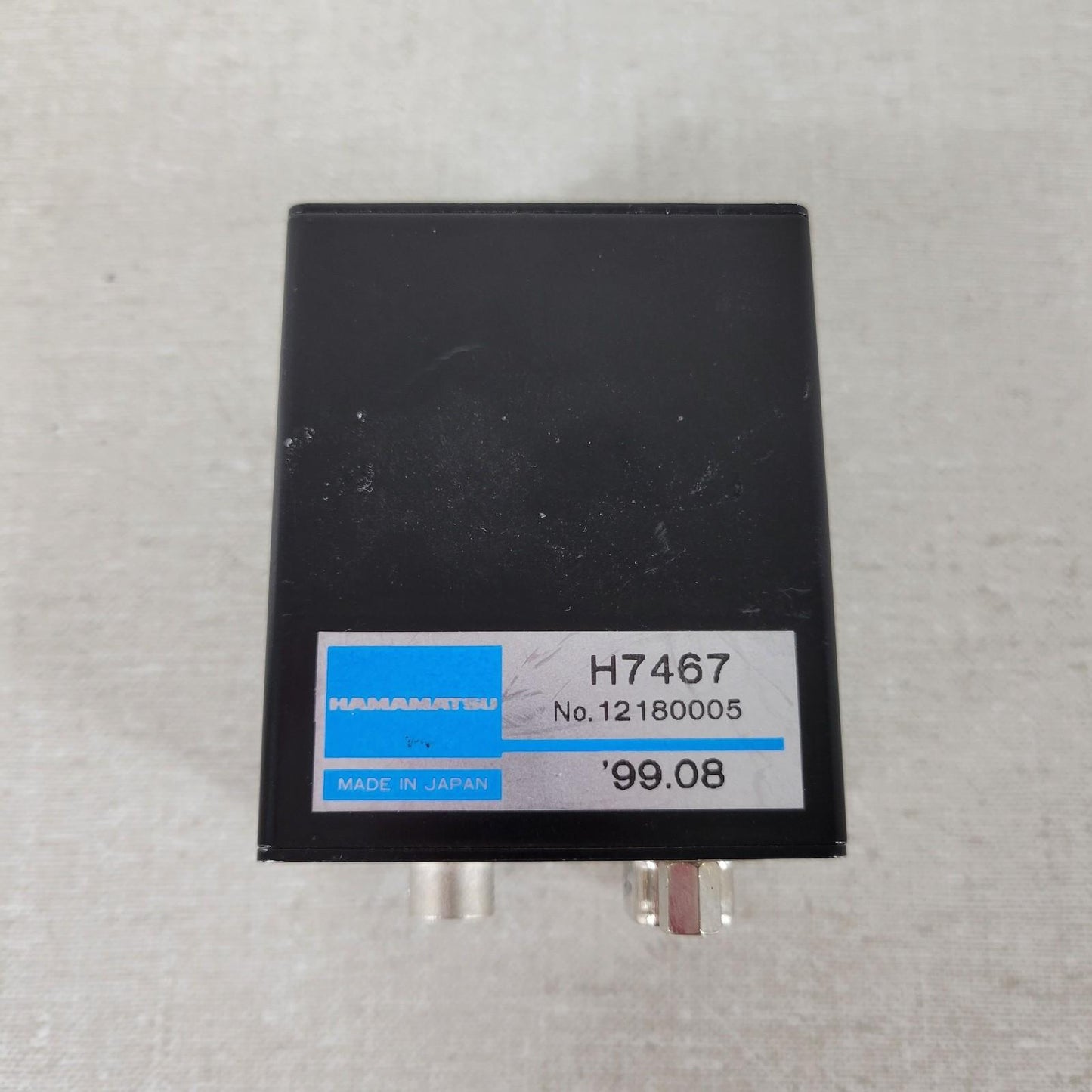 Hamamatsu H7467 Internal CPU/IF Photon Counting Head 300-650nm w/RS232 Connector