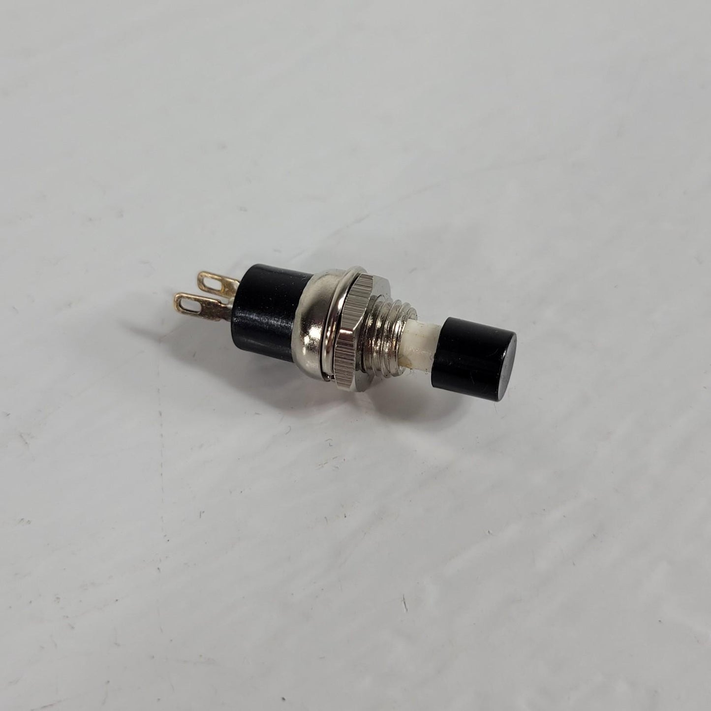 18 Pack E-Switch / RS PRO PS1024ABLK Pushbutton Switch,SPST-NO,OFF-(ON),Round B