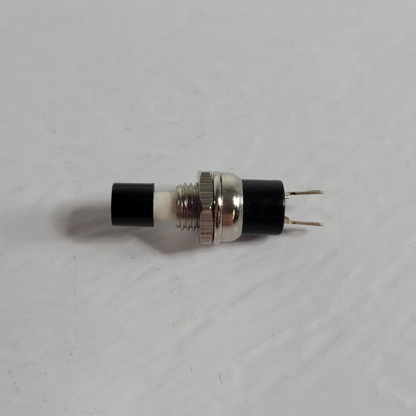 18 Pack E-Switch / RS PRO PS1024ABLK Pushbutton Switch,SPST-NO,OFF-(ON),Round B