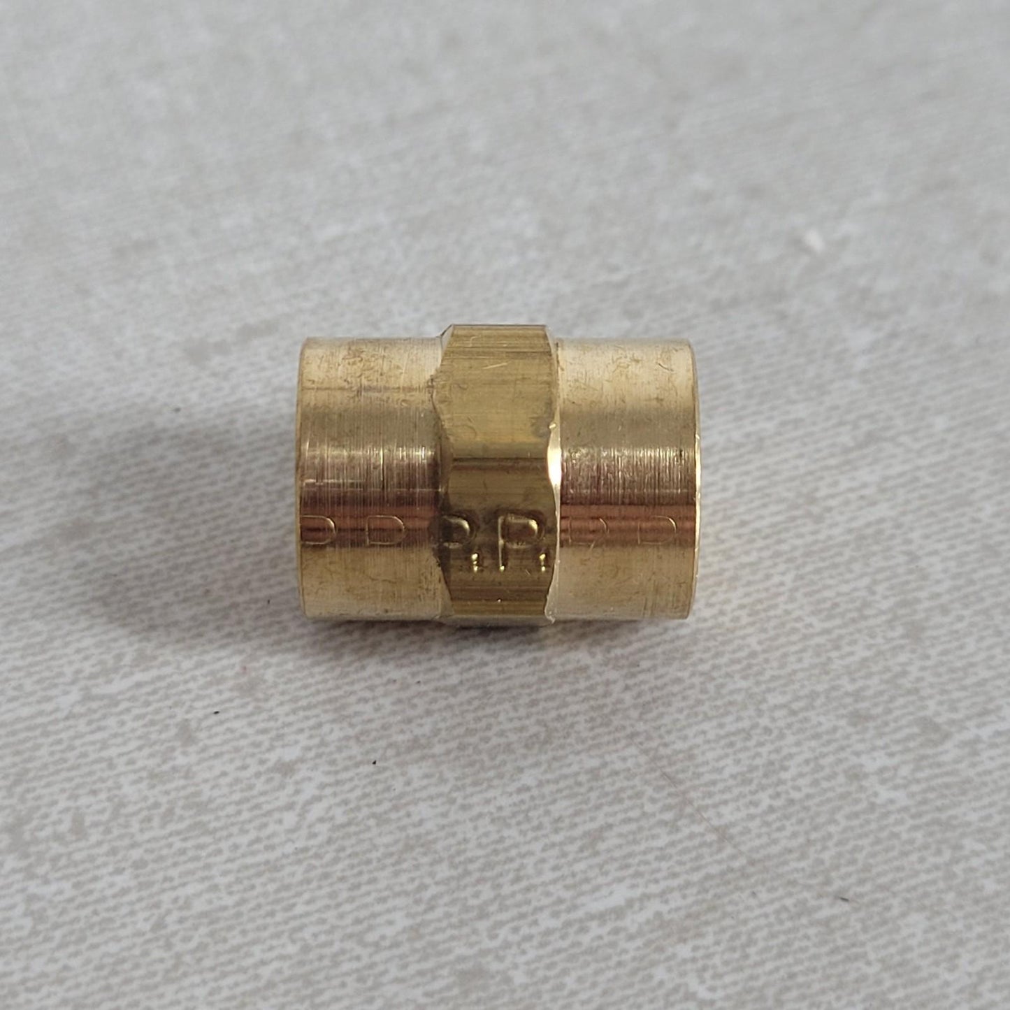 5 Pack Parker Brass Couplings 1/4" FNPT Female X207P-2 Pipe Fitting