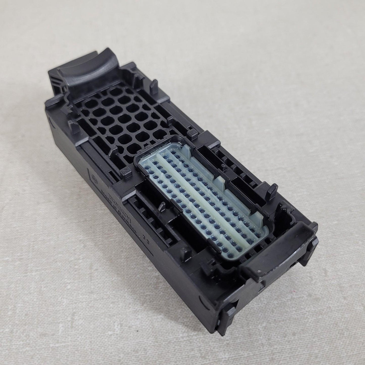 Bosch 89 Pins/Way EDC7 Common Rail ECU Connector Auto PC Board 1928404195