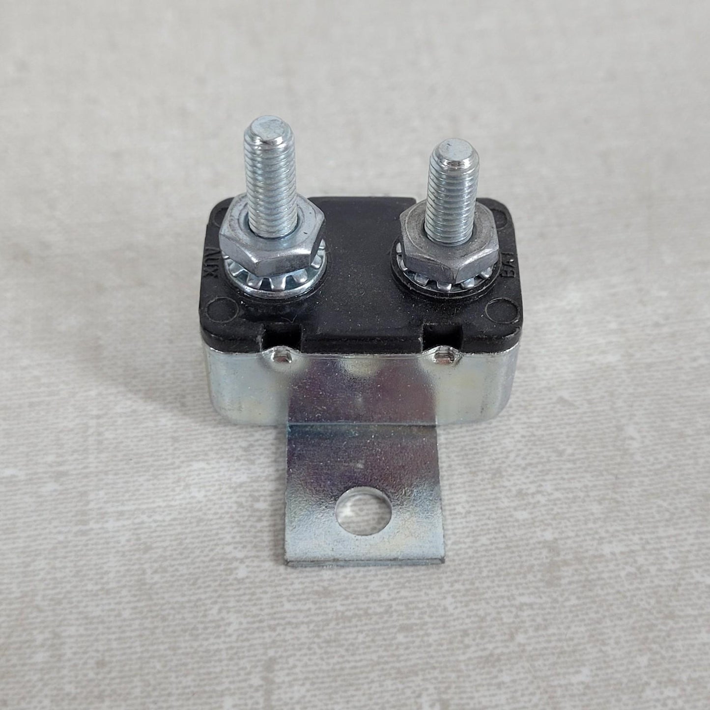 3 Pack Cole Hersee 12v 30 A  Auto Reset Circuit Breaker w/ 90 dg 30128-30