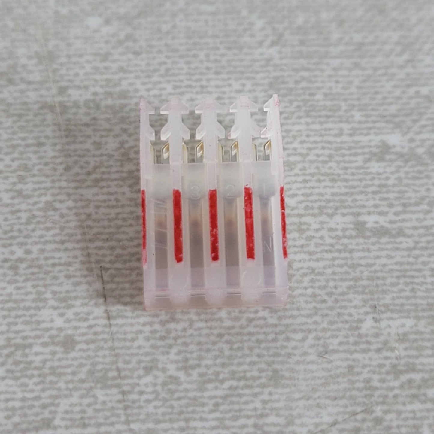 50PC Delphi Aptiv Crimp terminal 2.54mm pitch 4P 22AWG female port CE100F22-4-D
