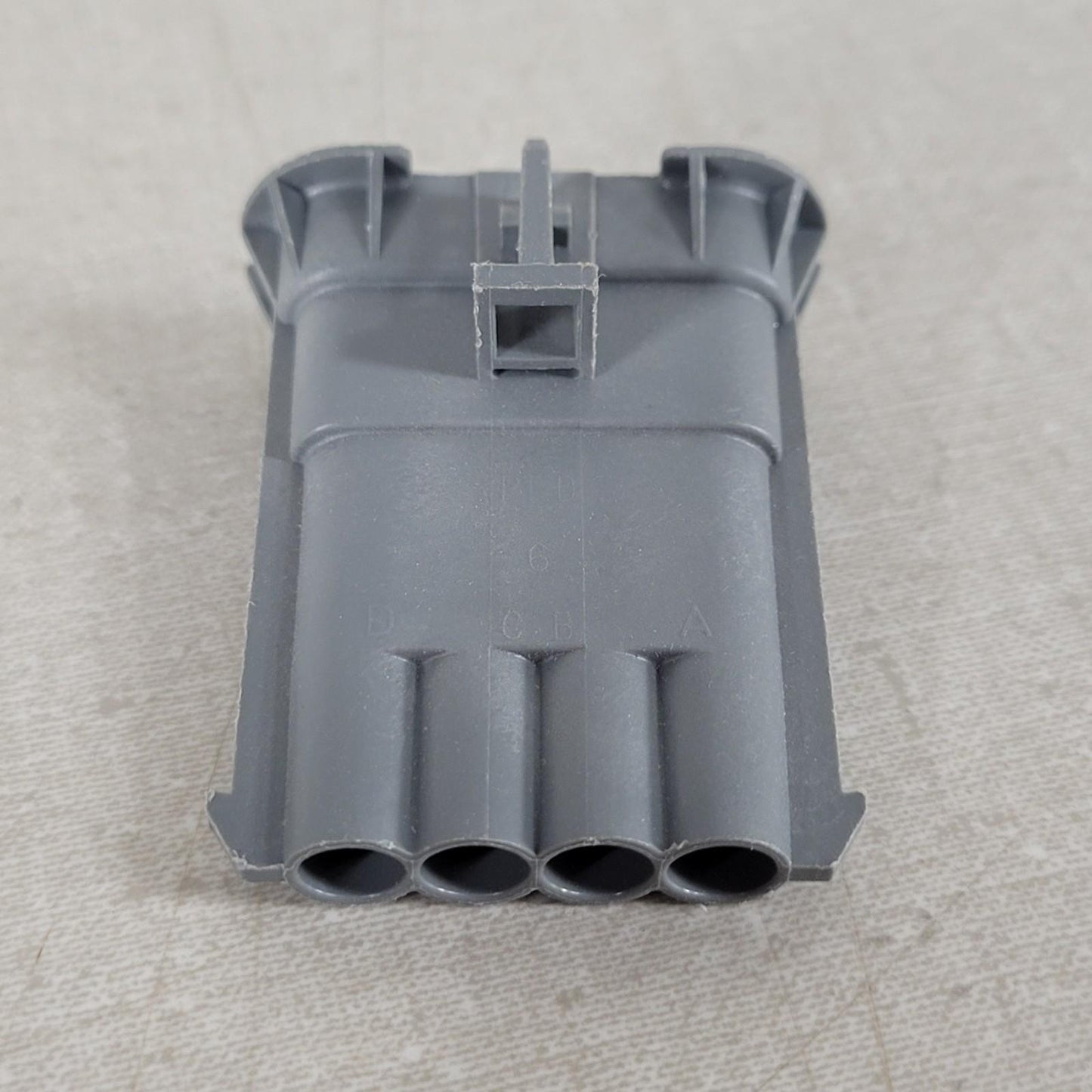 20 Units Delphi Aptiv Automotive Connector Housing Electrical Socket 15324063