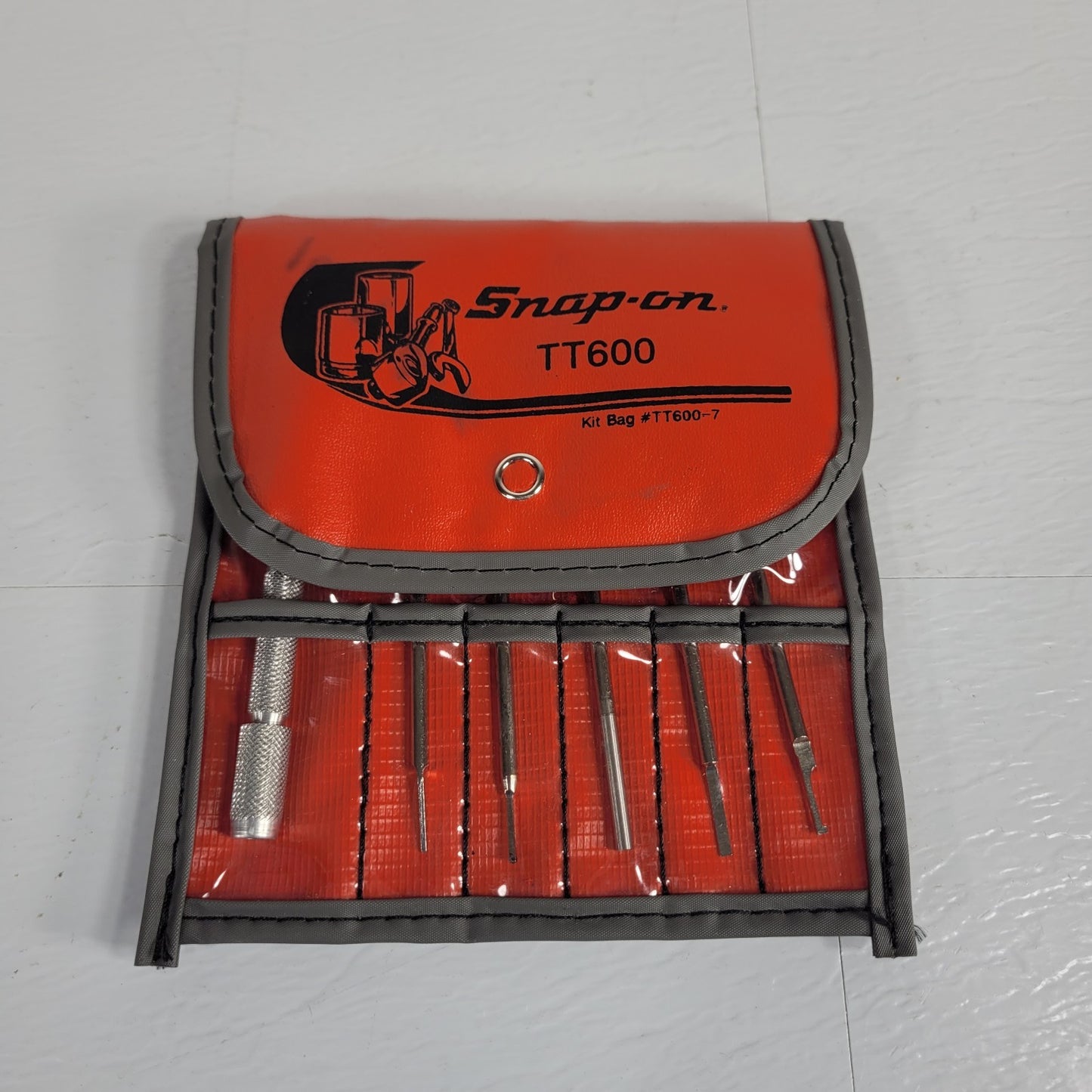 SNAP-ON TT600 6 Piece Automotive Tool Kit Bag #TT600-7