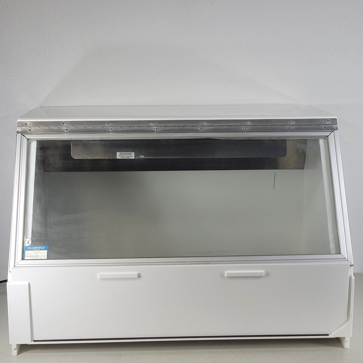 C.B.S Scientific P-036-202 36" PCR Workstation Dead Air Box UV Fluorescent