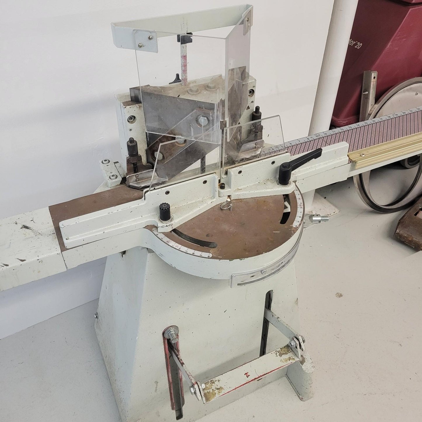 TESTED Mitre Guillotine SMI 45° Picture Frame Moulding Cutter Chopper Trim