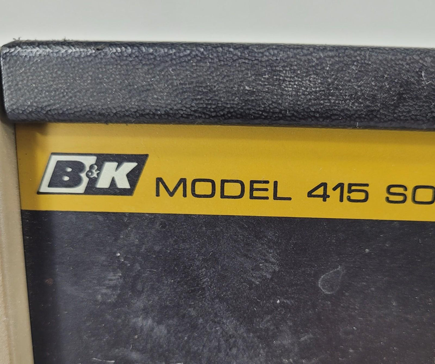B&K Model 415 Solid State Sweep Marker Generator TV Alignment w/ Manual