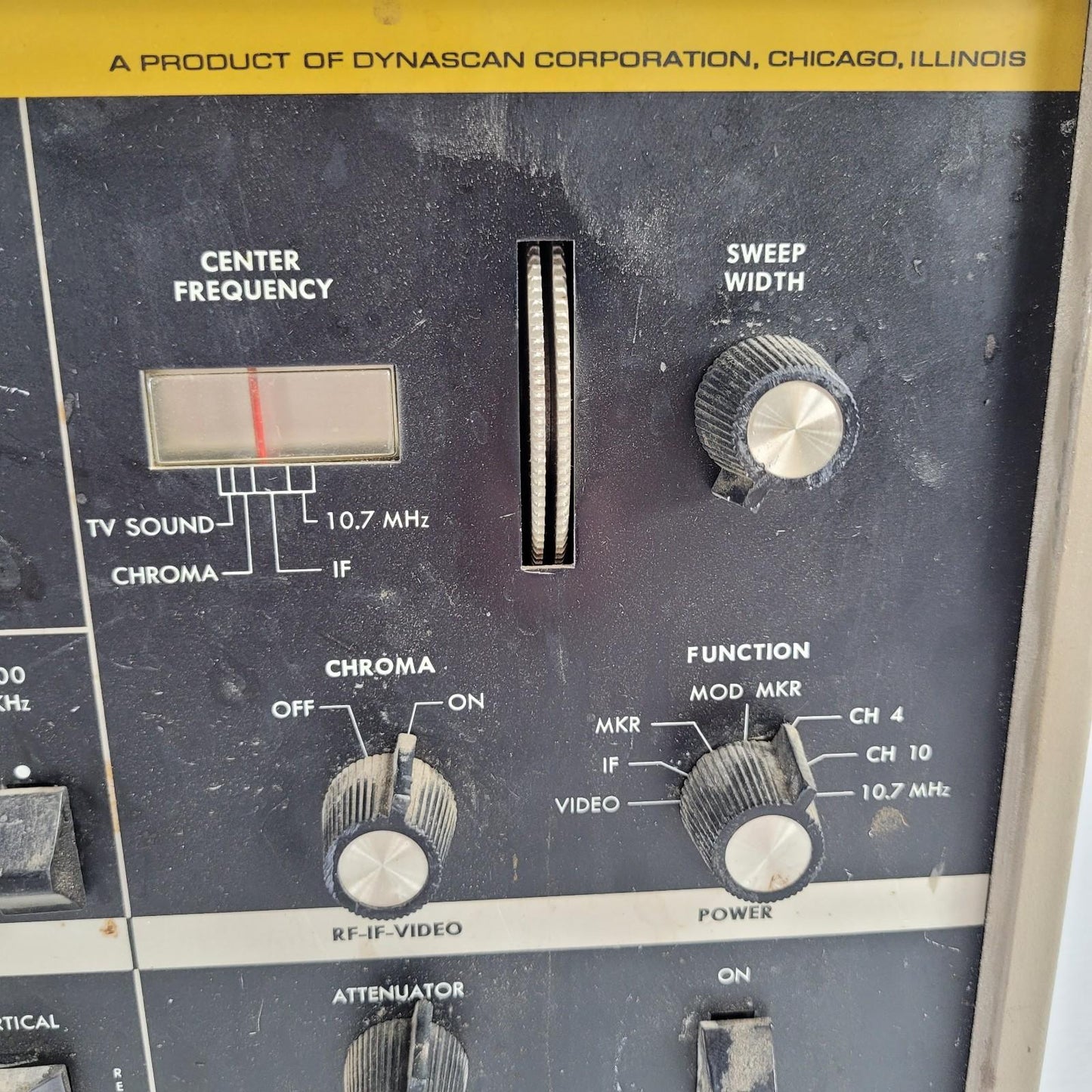 B&K Model 415 Solid State Sweep Marker Generator TV Alignment w/ Manual