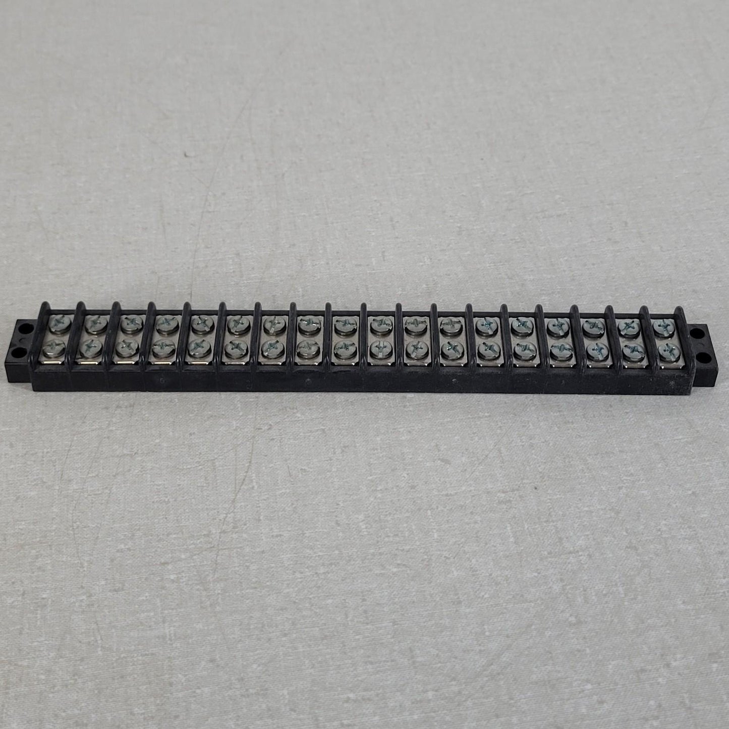 2 Units: Cinch Barrier Terminal Block 14 Position 0.438" 141 Series 14-141