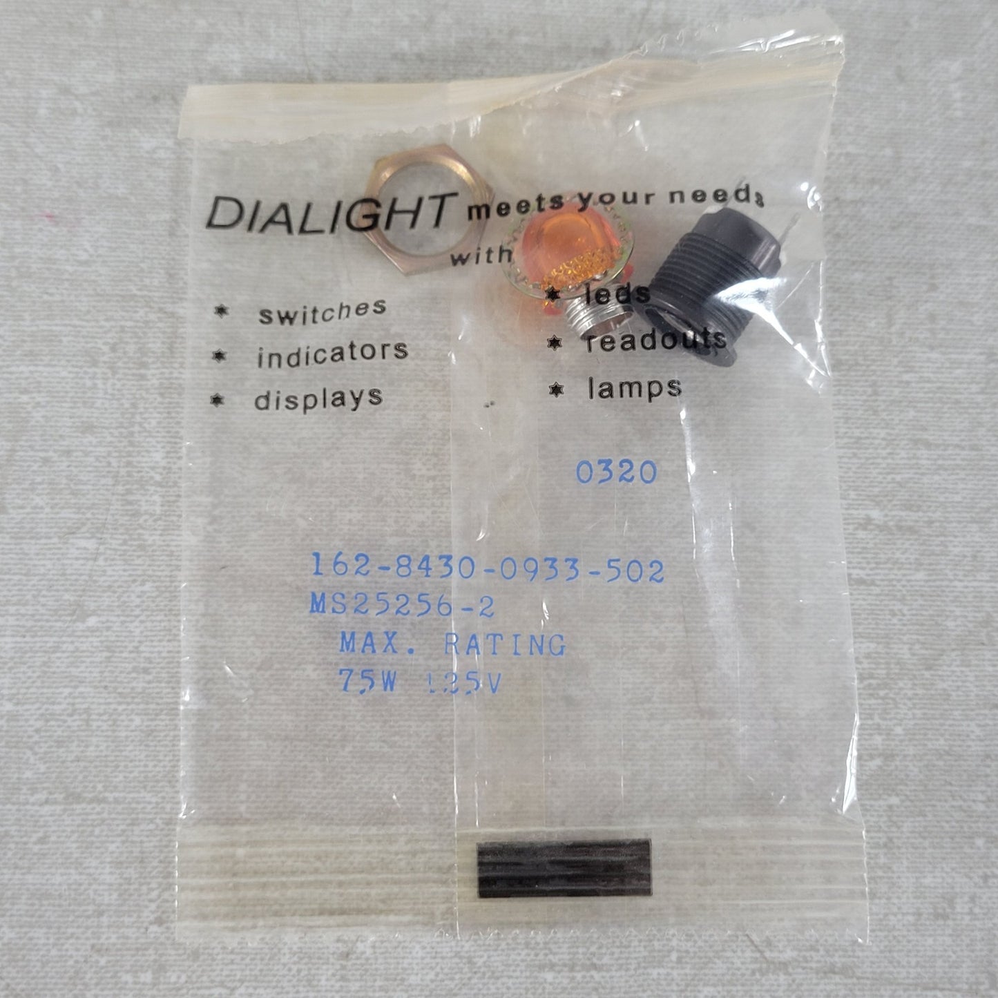 Dialight Newark Electronics Lamp, INDICATOR MS25256-2 75W 125V 162-8430-0933-502