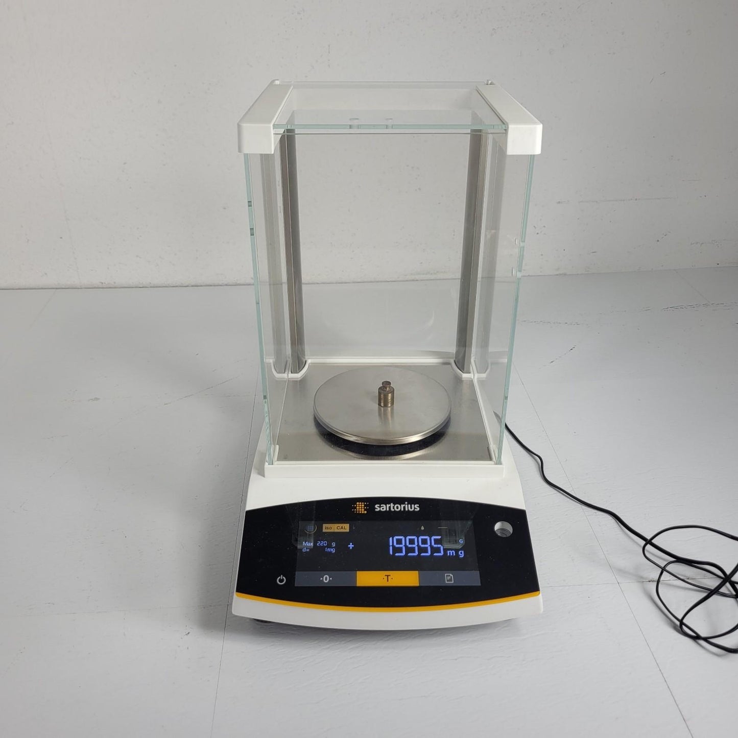 TESTED Sartorius BCE223I-1S Entris II Precision Balance 220g x 1mg Int Cal