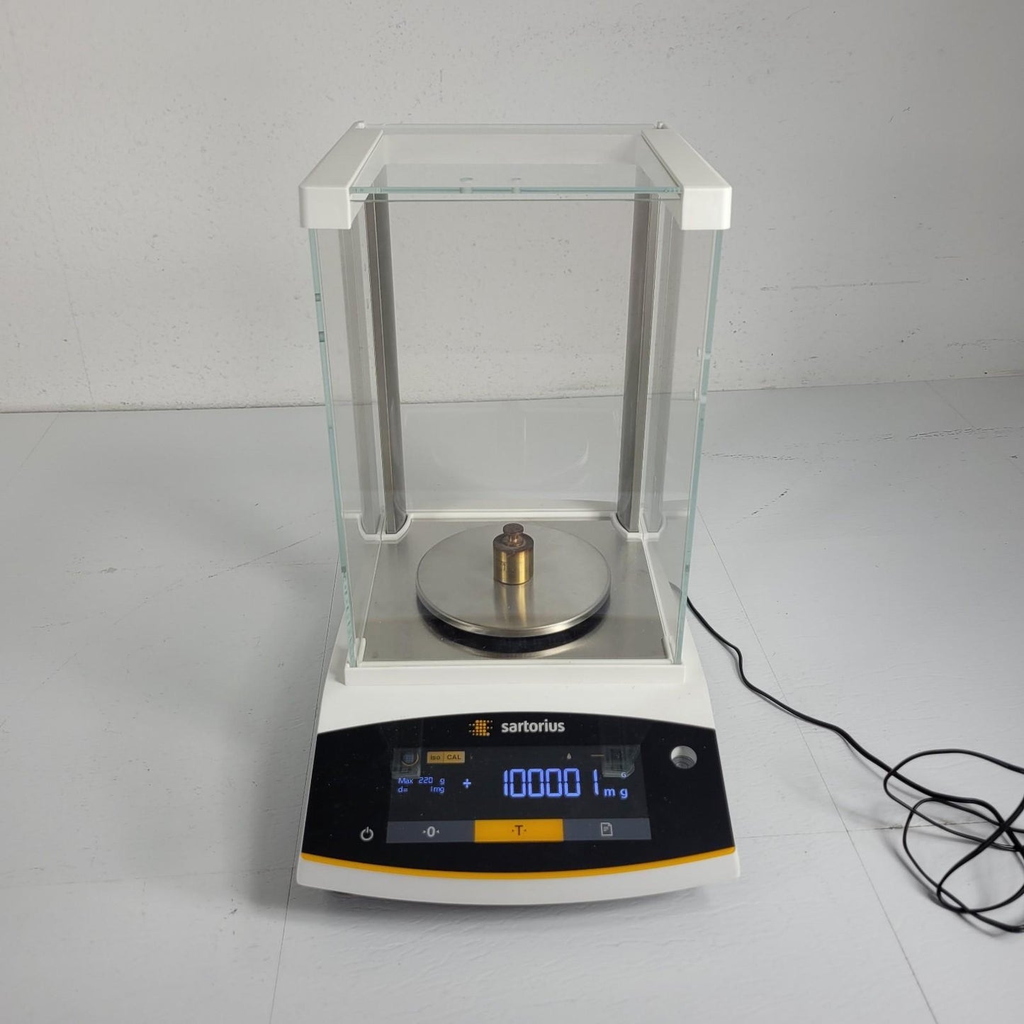 TESTED Sartorius BCE223I-1S Entris II Precision Balance 220g x 1mg Int Cal