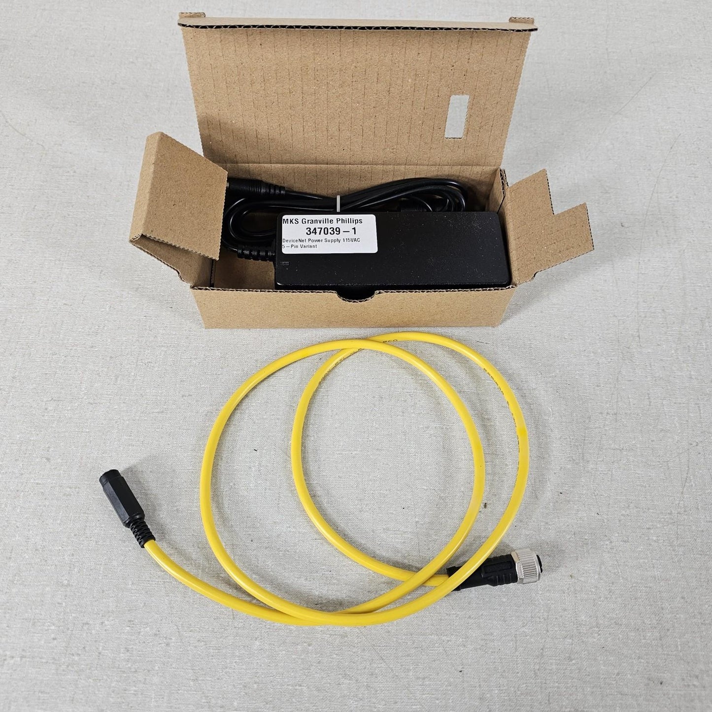 MKS Granville-Phillips 347039-1 DeviceNet Power Supply 115VAC 5-Pin Variant UHV