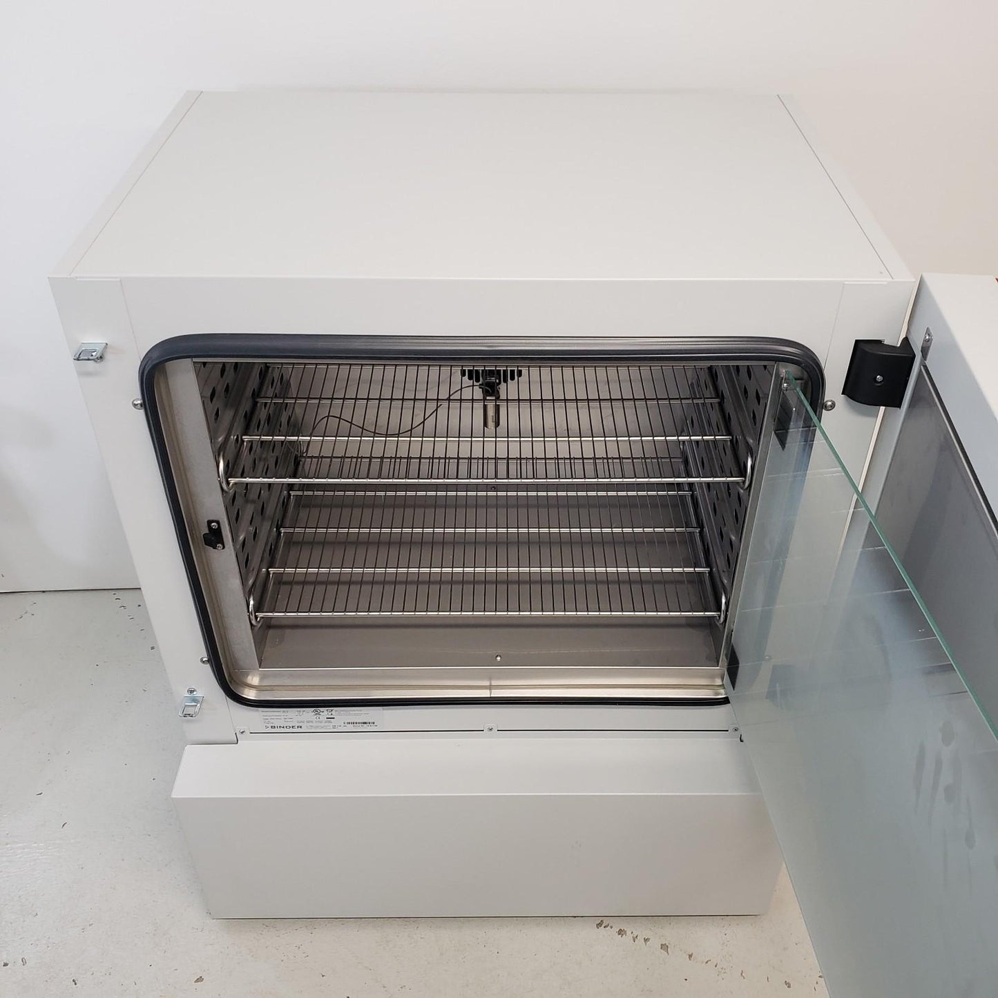 Binder KB115-UL Refrigerated Incubator 115L -5C to 100C Lab Chamber 4.1Cu 120VAC