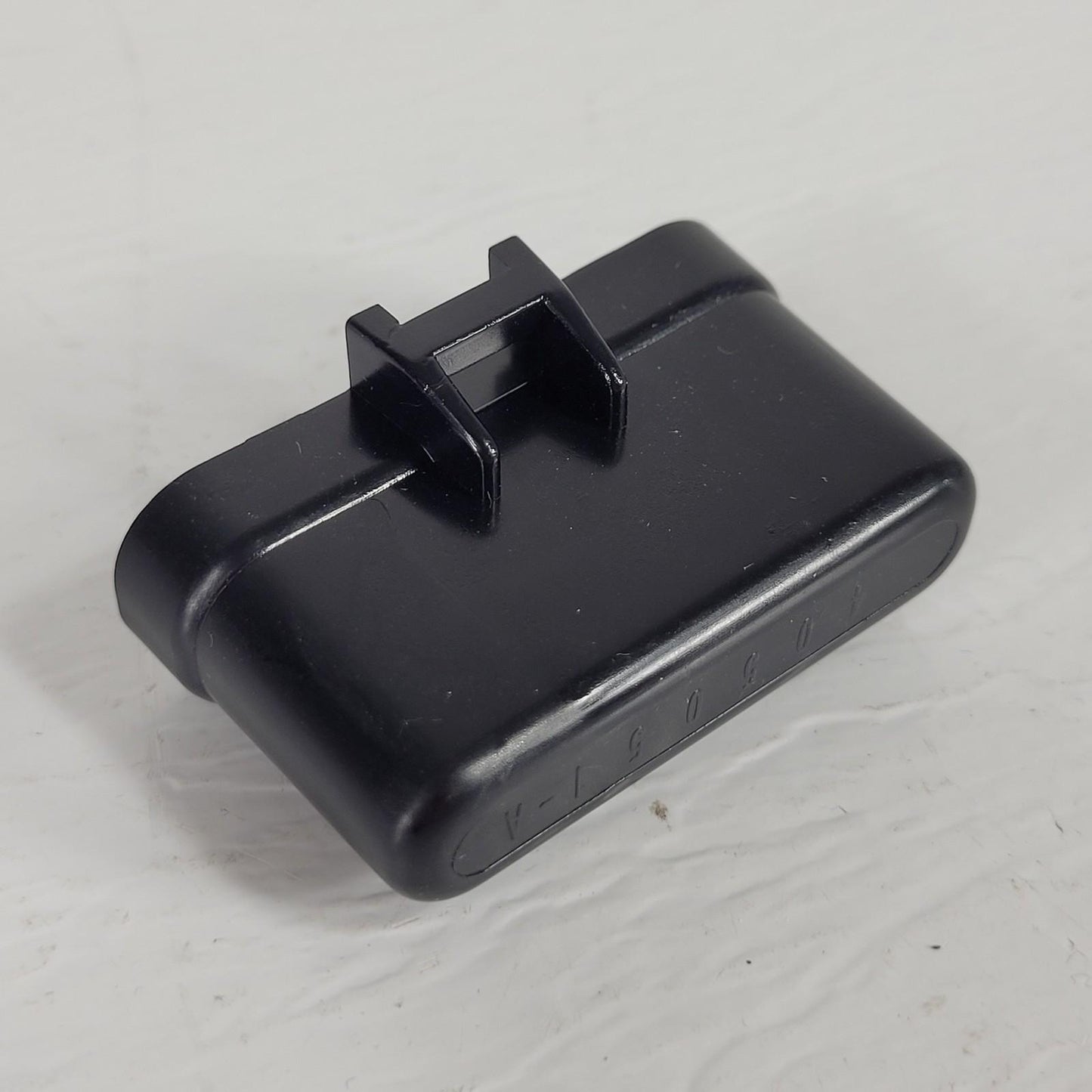 30 Pack Aptiv Delphi 38075 Black Splice Pack System Cap Connector Cap Cover