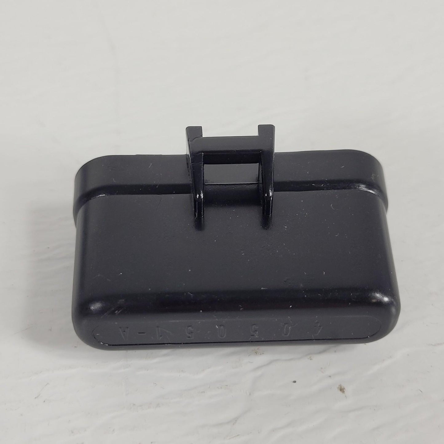 30 Pack Aptiv Delphi 38075 Black Splice Pack System Cap Connector Cap Cover