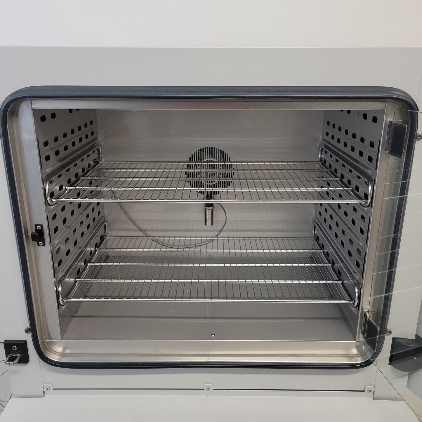 TESTED Binder KB115-UL Refrigerated Incubator 115L -5C to 100C Lab Chamber 4.1Cu