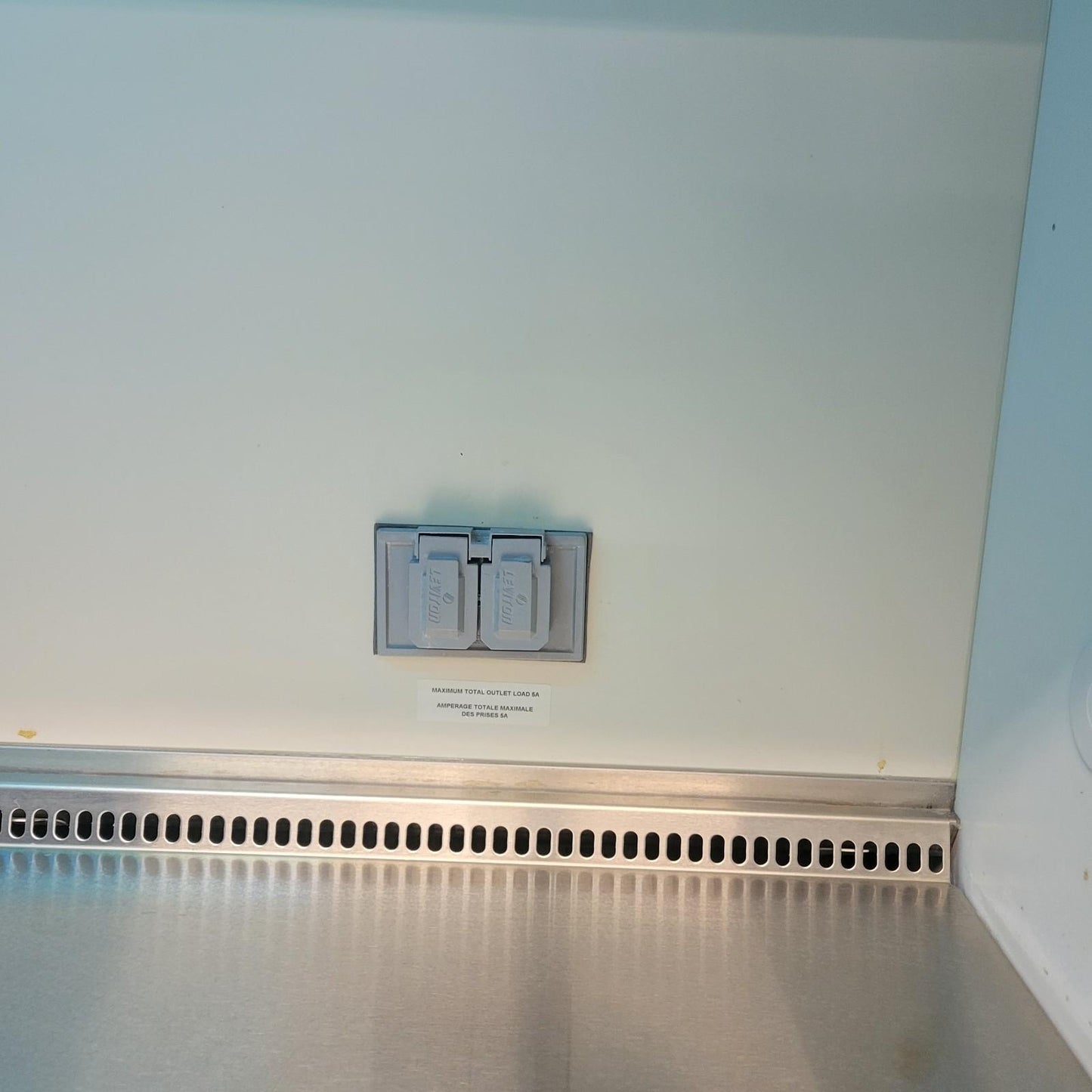 TESTED Thermo Scientific 1300 Series A2 1387 6ft Biosafety Cabinet SmartCoat BSC