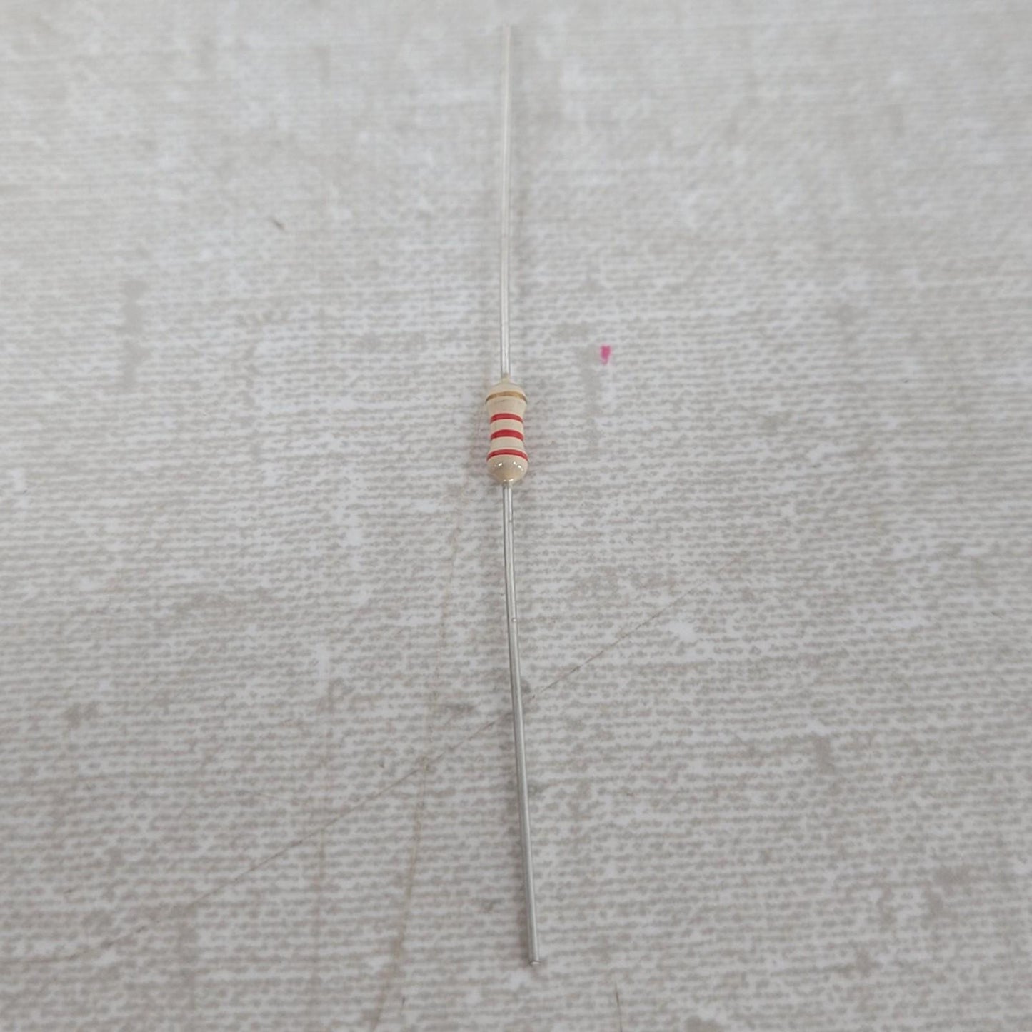 200 Units Yageo 2.2K Ohm Resistors 1/4W Through Hole Carbon Film Bulk Lot