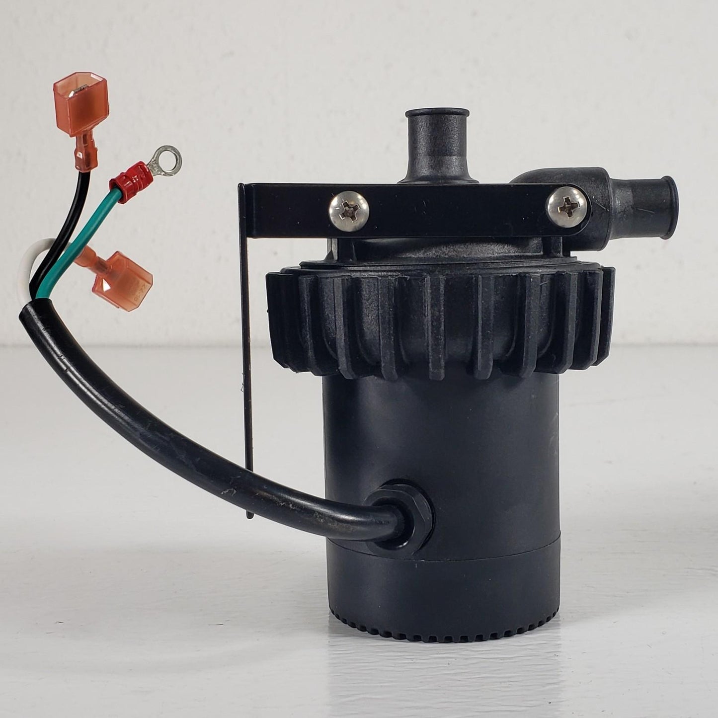 Laing Thermotech E3-NCHNDNN3W-10 Circulation Pump 100-240V 27W 50/60Hz 145 Psi
