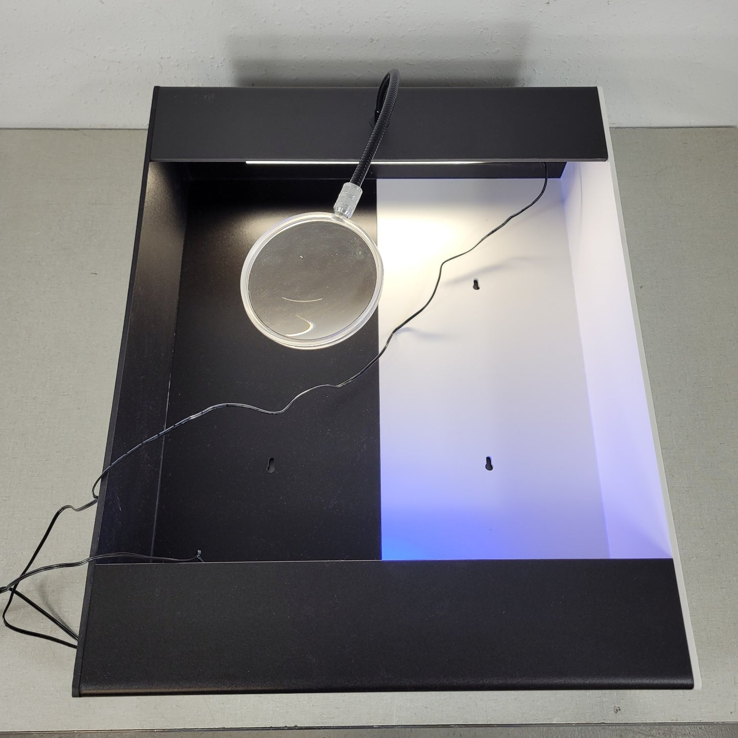 UNBRANDED Inspection Viewing Cabinet 24 1/2"x20"x7" with two LED Light Sources