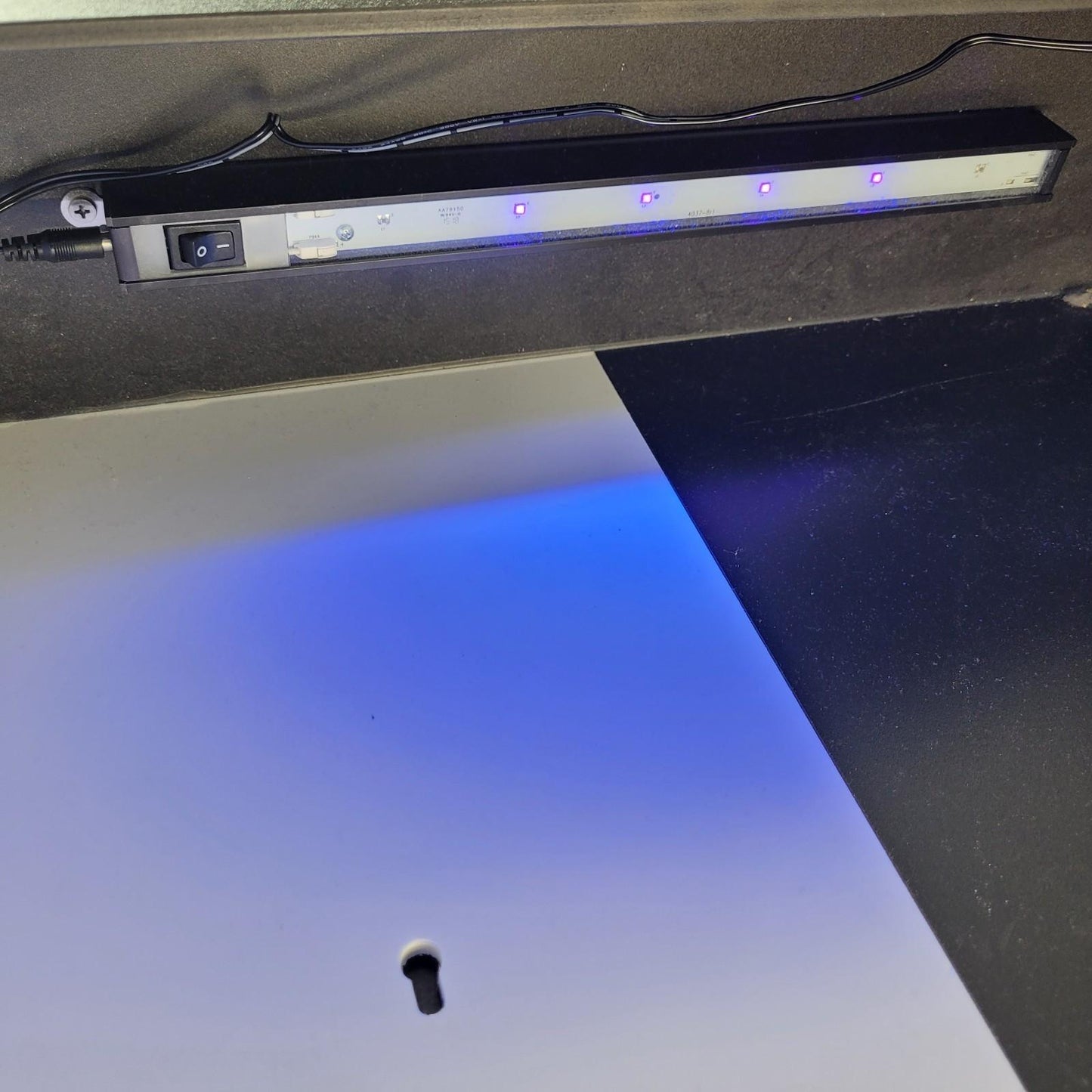 UNBRANDED Inspection Viewing Cabinet 24 1/2"x20"x7" with two LED Light Sources