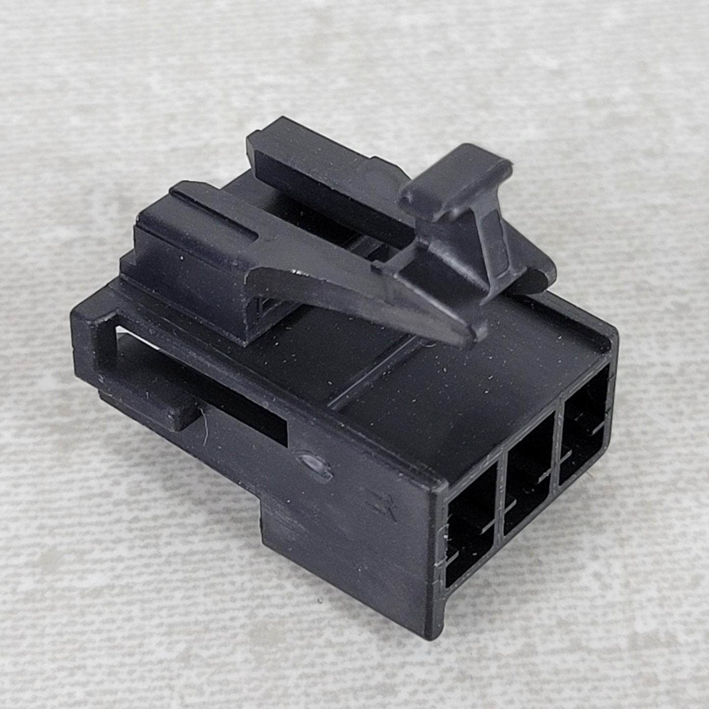 25 Units Aptiv Delphi 12129489-B MetriPack 280 3-Way Female Automotive Connector