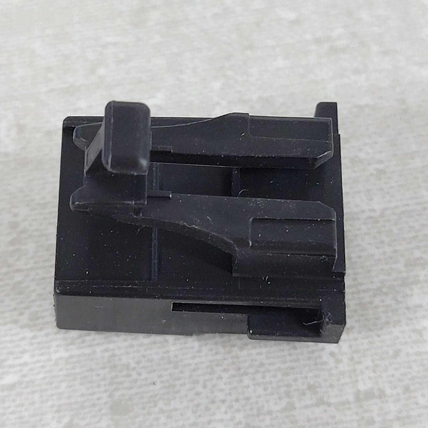 25 Units Aptiv Delphi 12129489-B MetriPack 280 3-Way Female Automotive Connector