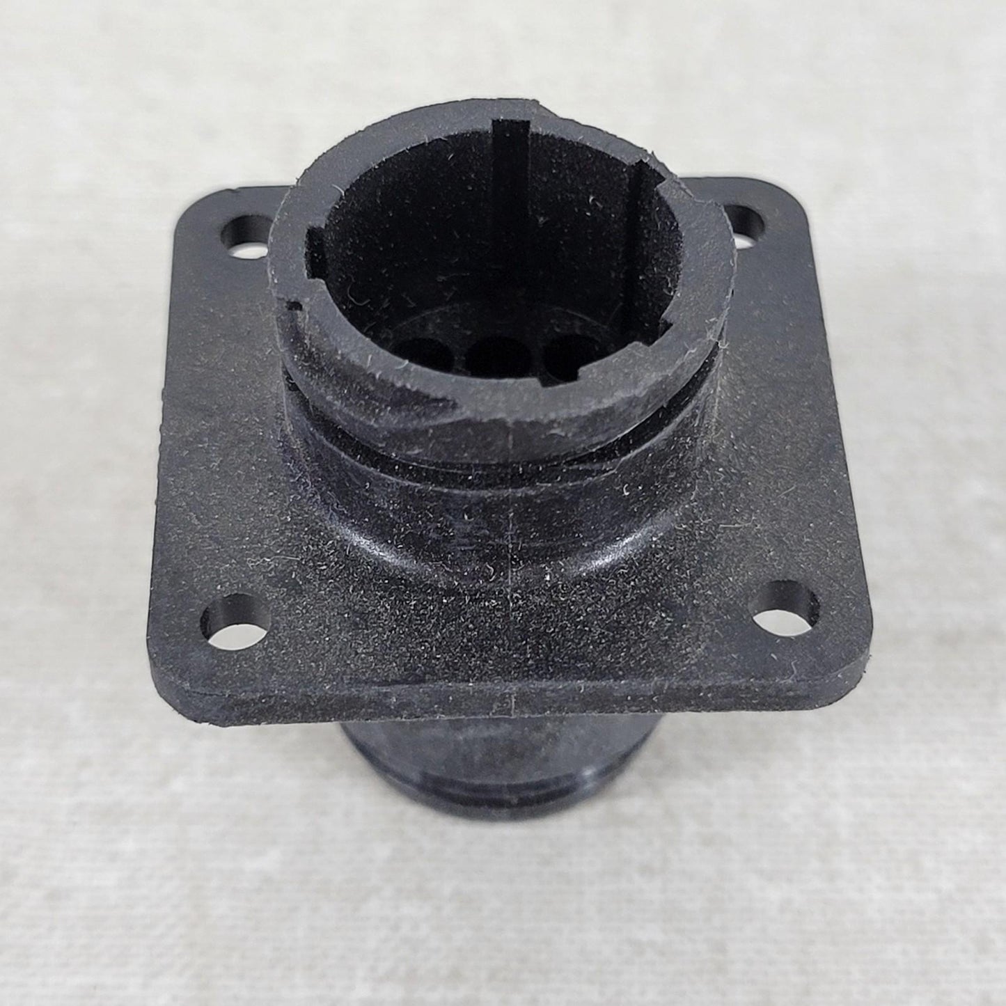 10 Units TE Connectivity 206705-1 9-Pin Circular Connector Housing Plug