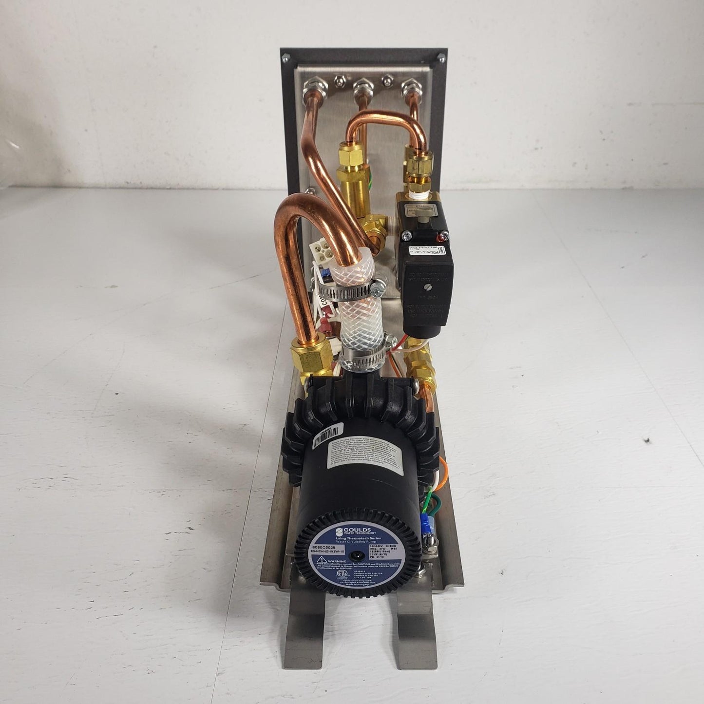 New Brunswick Scientific 310 Temp Control Cabinet For Bioflo Celligen Bioreactor