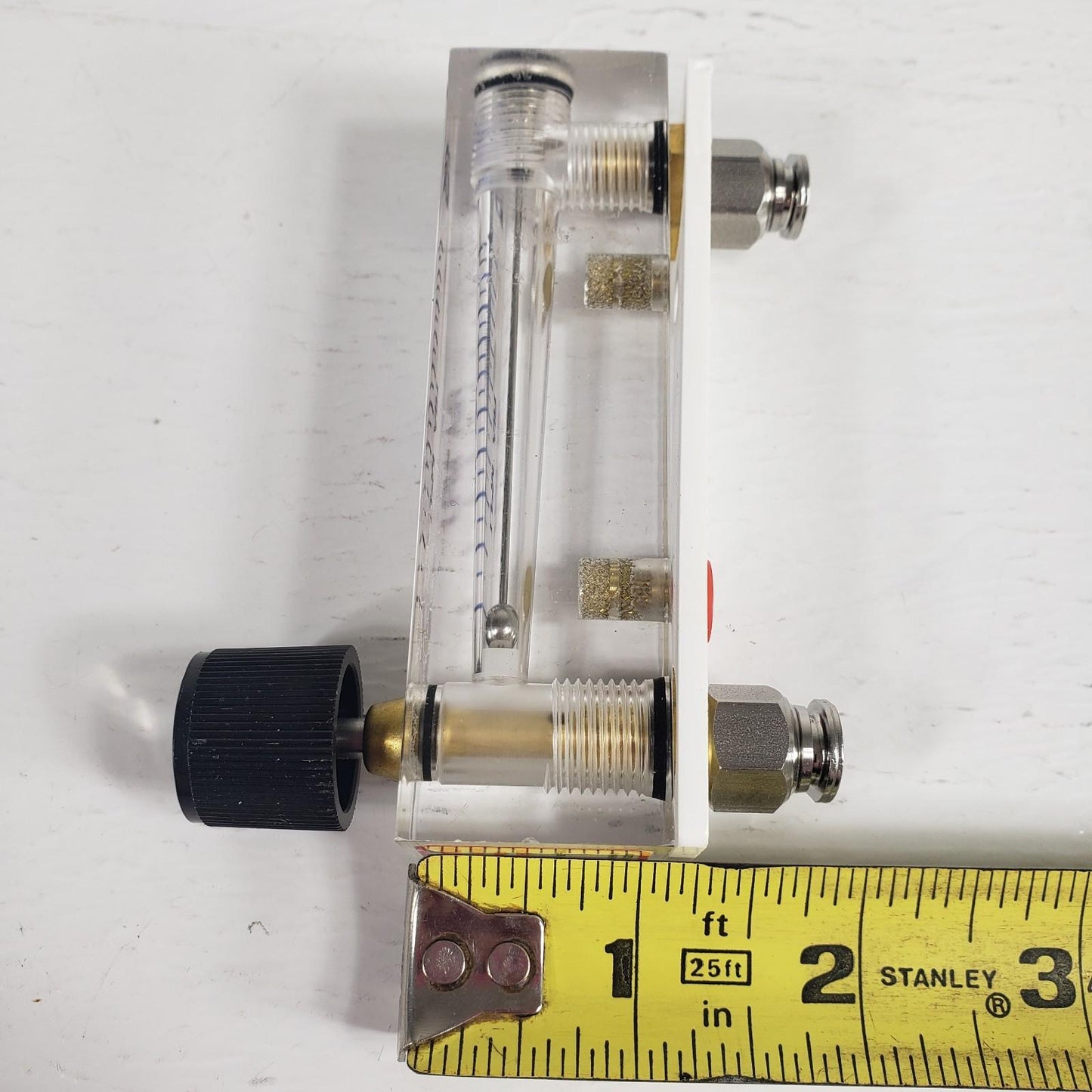 Cole Parmer 2A18 Acrylic Flowmeter 10-100 Liter/Min w/ 1/4" Push Fittings
