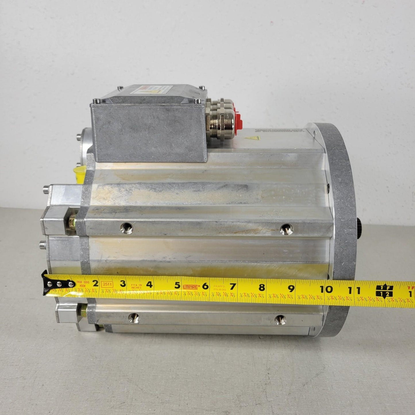 Parker Hannifin GVM210-100M Electric Traction Motor and Generator 350 VDC