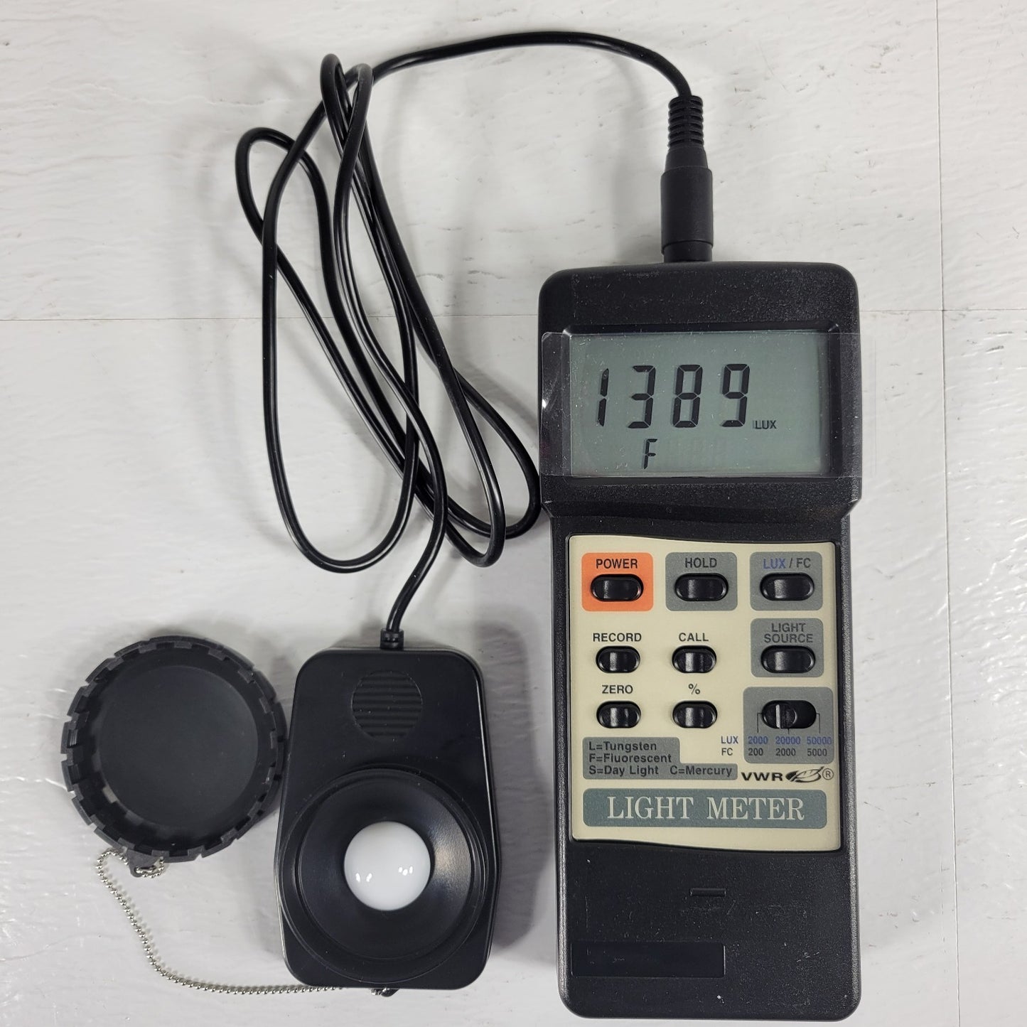 VWR Pro Light Meter w/Light Sensor 0-50000 LUX/0-5000 FC 4 Light Source Options