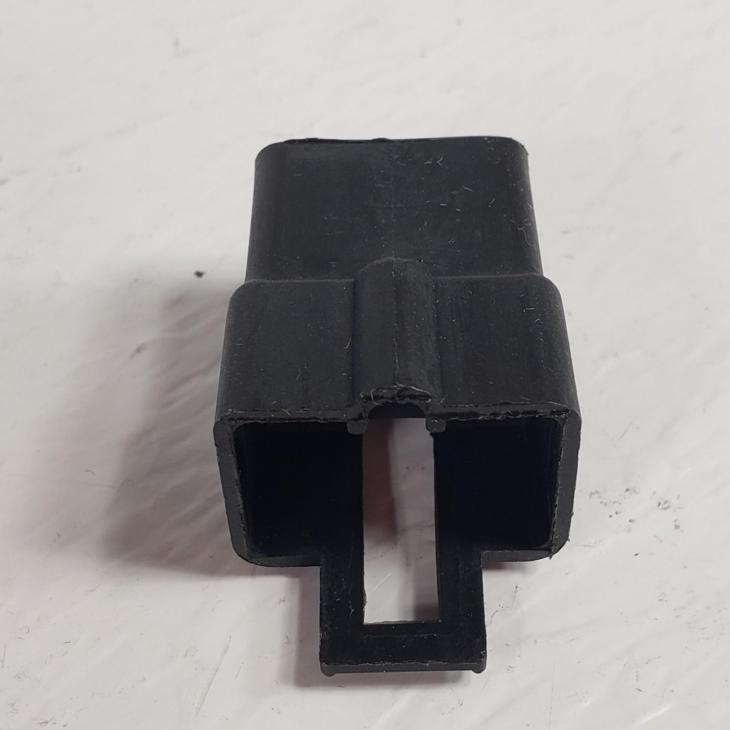 20 Units Delphi Aptiv 6294544 Metri-Pack 4-Way Male Connector, Black, 56 Series