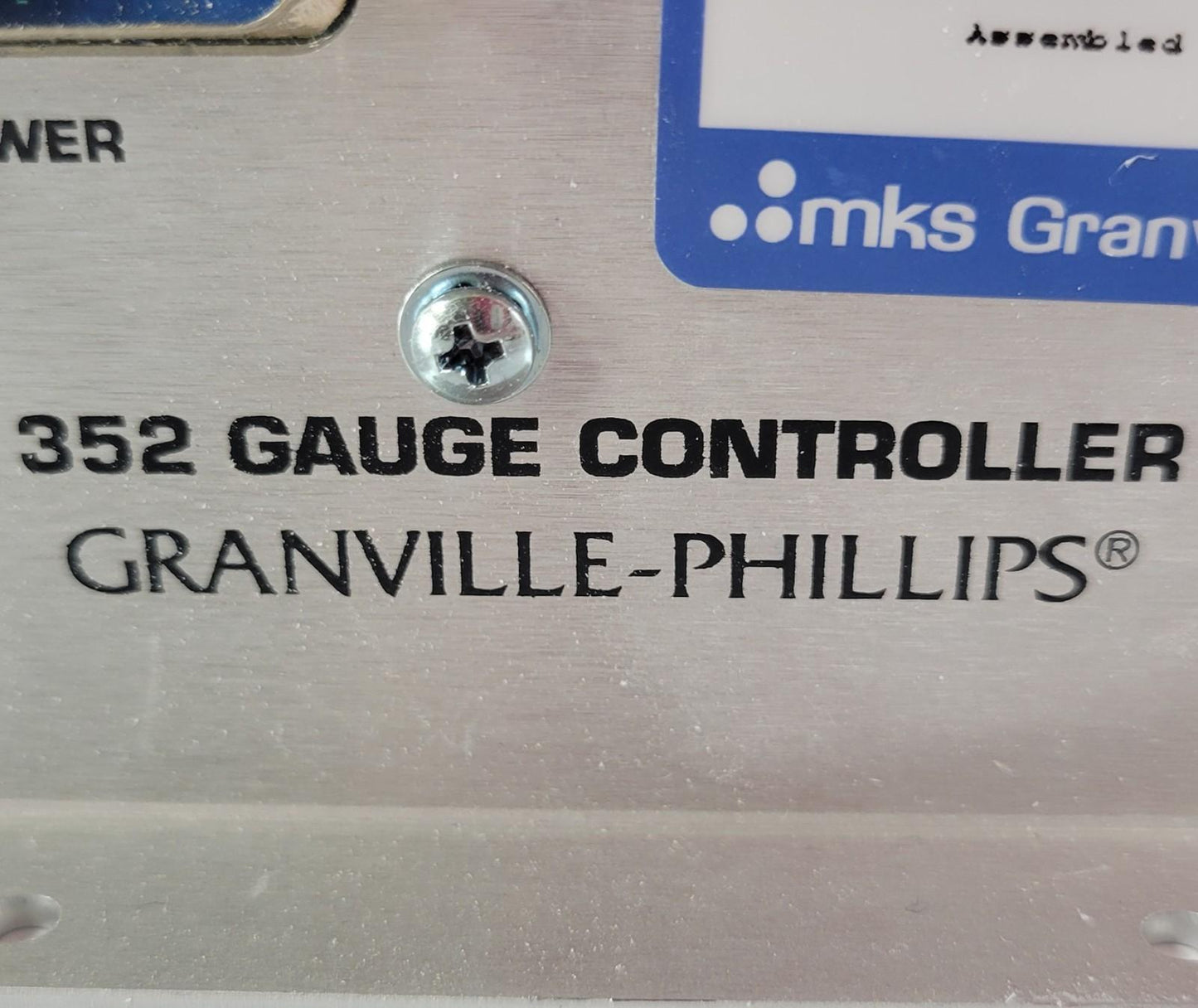 MKS GRANVILLE-PHILLIPS 352021 352 Vacuum Gauge Controller with DeviceNet Connect