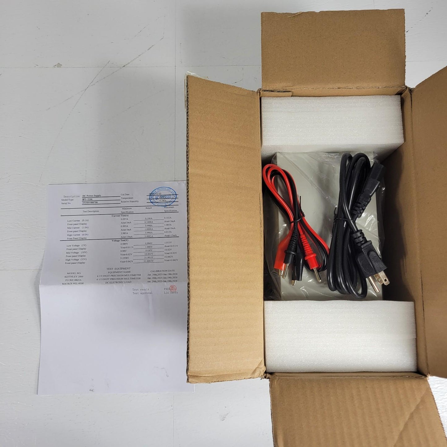 Matrix MPS-3206 DC Power Supply (32V-6A) with Power Cable and Connectors