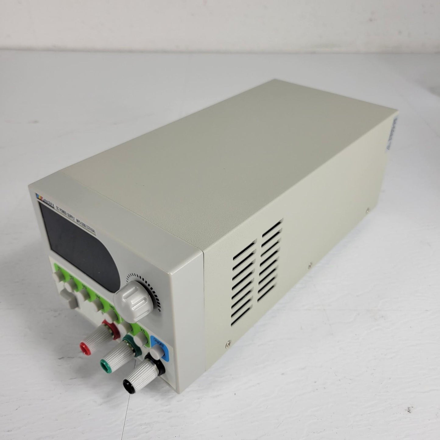 Matrix MPS-3206 DC Power Supply (32V-6A) with Power Cable and Connectors