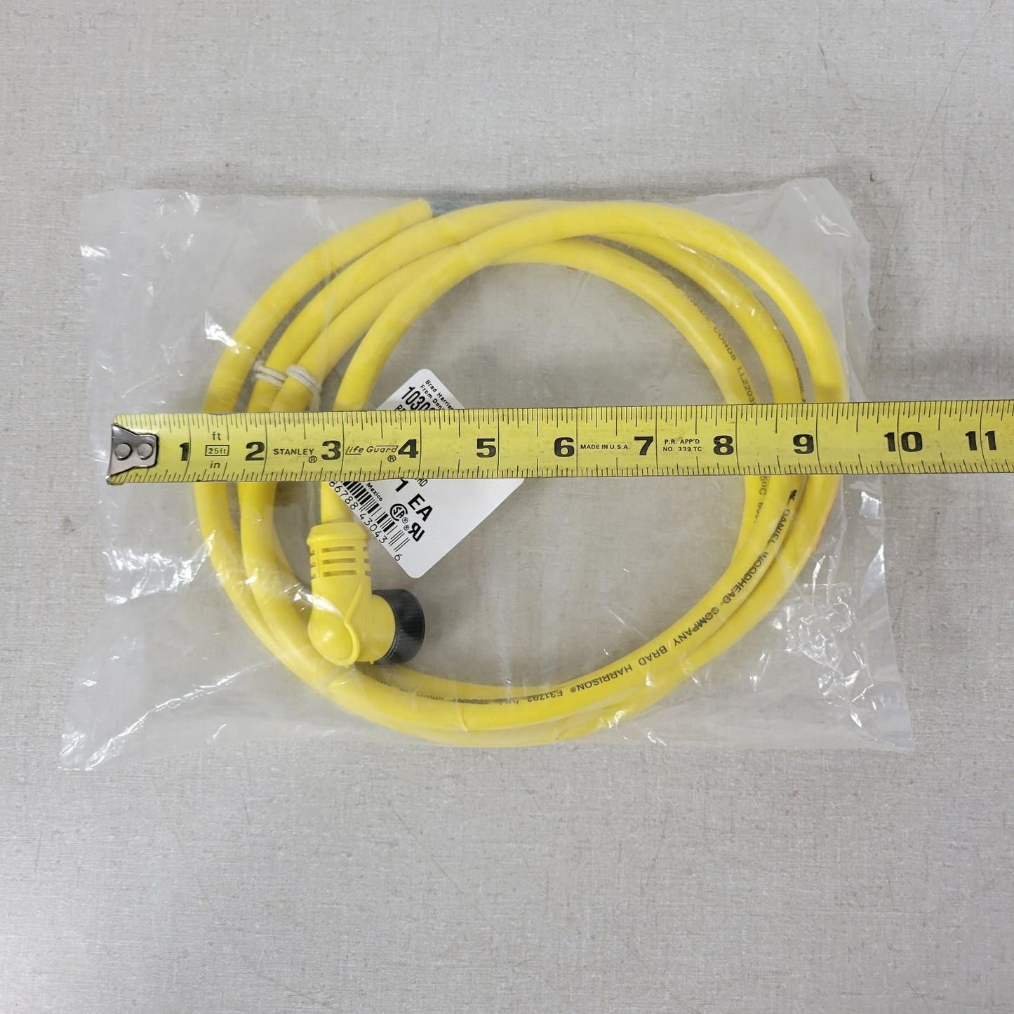 Molex Woodhead 103001A01F060 40902-90 3P Female 90 Degree 6' 16/3 AWG PVC Cord