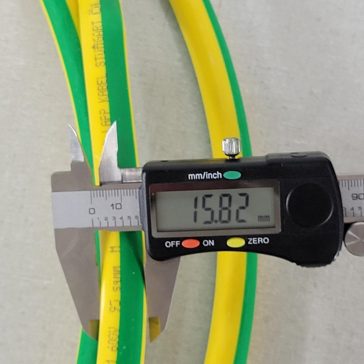 11' LAPP Kabel  15331028 95 sqmm Green/Yellow Train 331 EN 50264-3-1 600V Cable