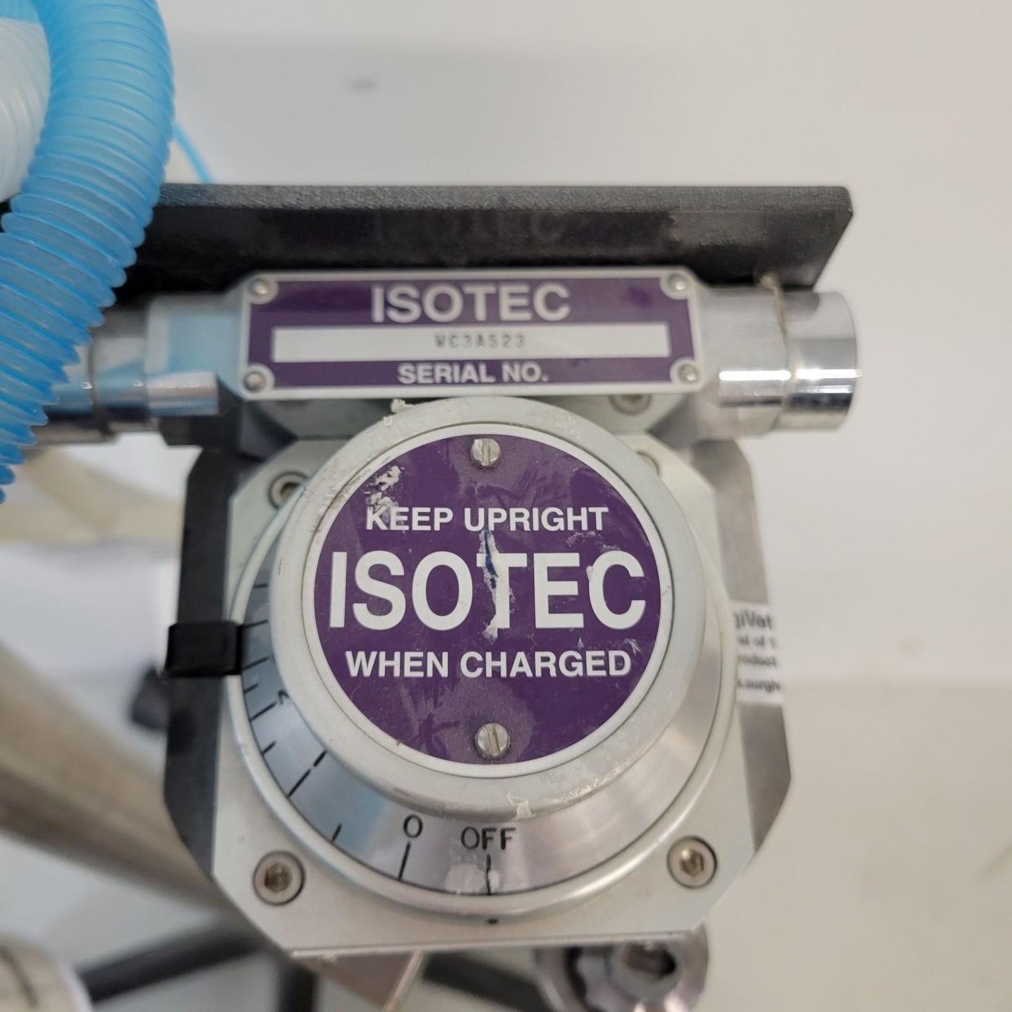 Isotec Classic T Isoflurane Vaporizer Small Animal Admin System w/ Tubing