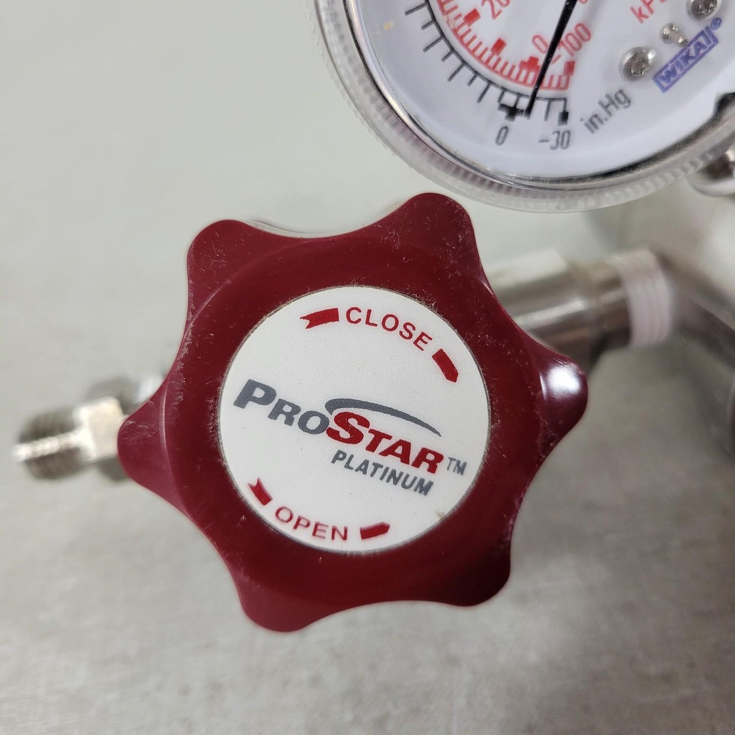 ProStar Platinum PRS303233 Regulator 3/4" NPT 3000 PSI Max 100 PSI Out