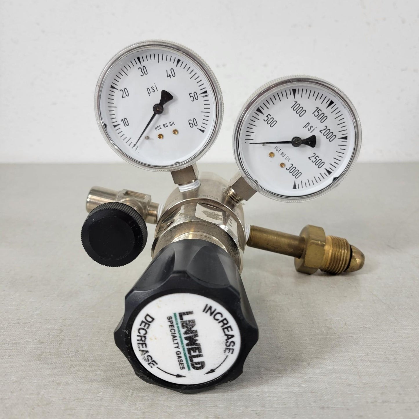 Smith Equipment 610-0106 High Purity Regulator Single Stage 1/4" MNPT 25 PSIG