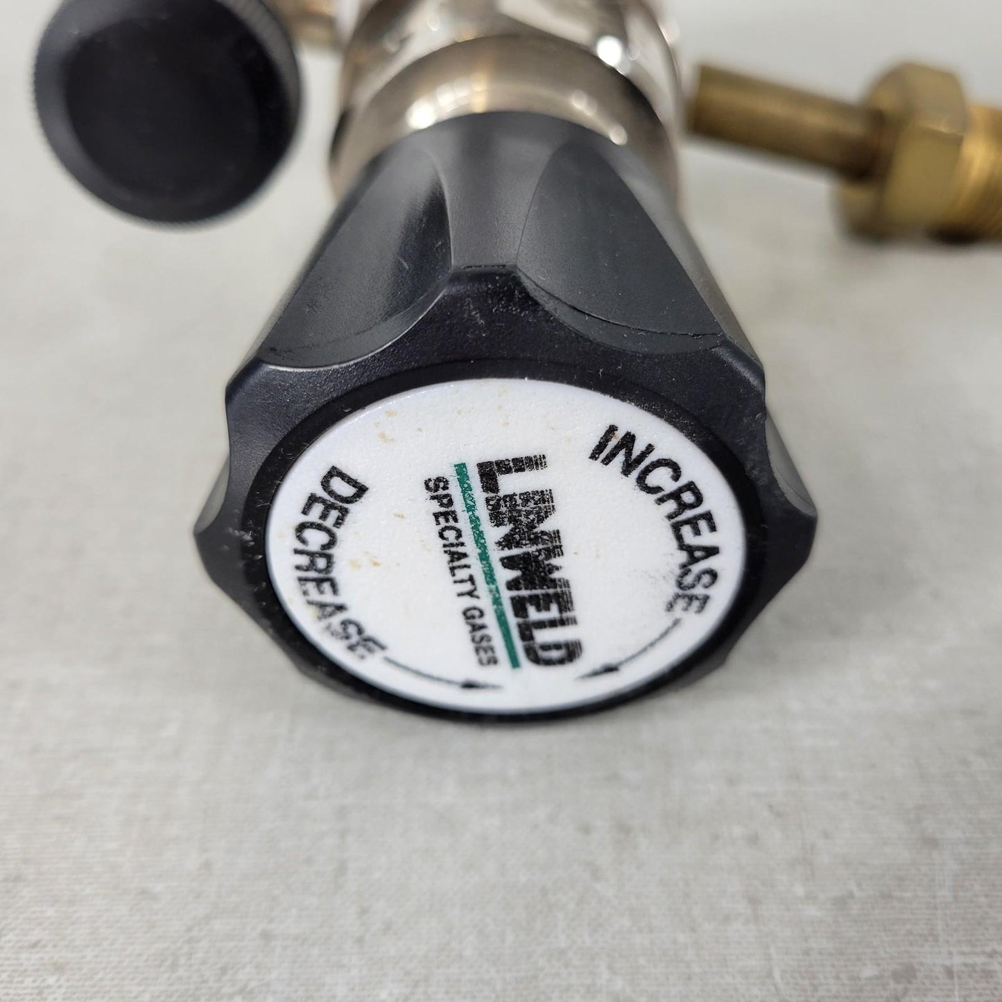 Smith Equipment 610-0106 High Purity Regulator Single Stage 1/4" MNPT 25 PSIG