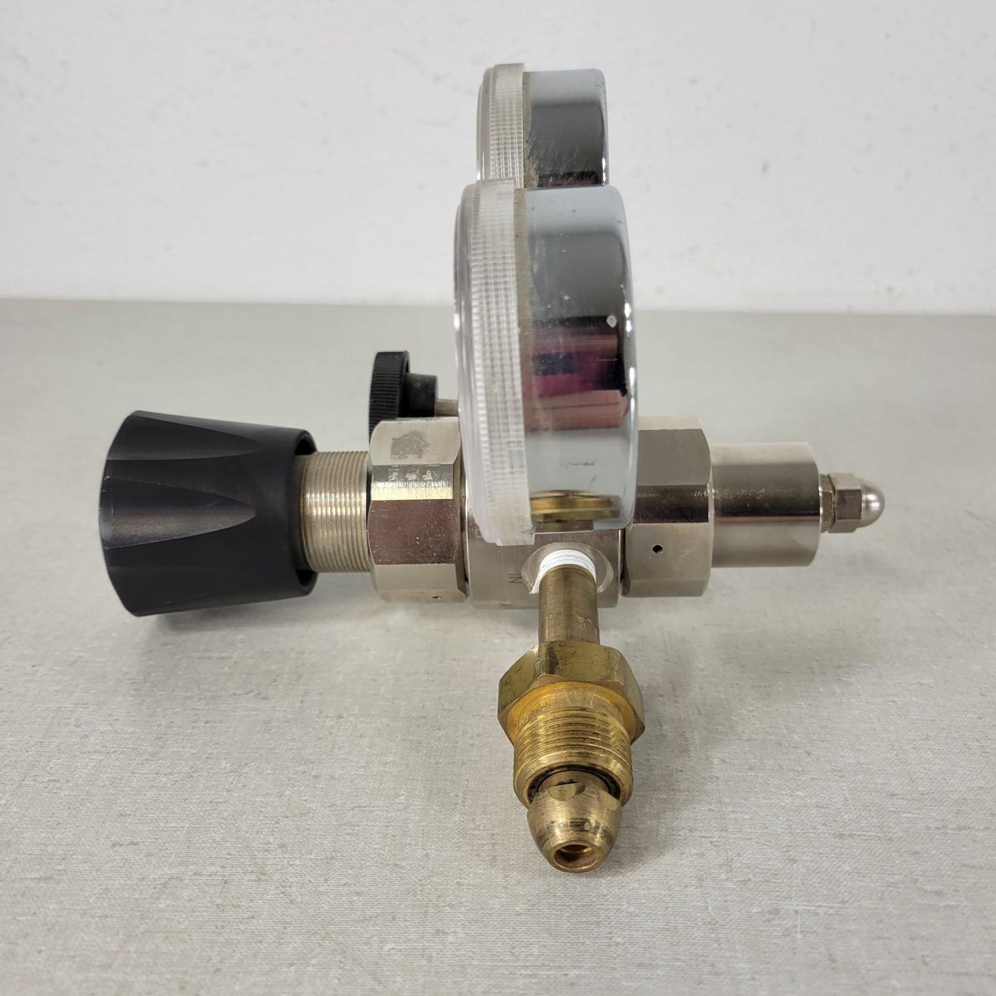 Smith Equipment 610-0106 High Purity Regulator Single Stage 1/4" MNPT 25 PSIG