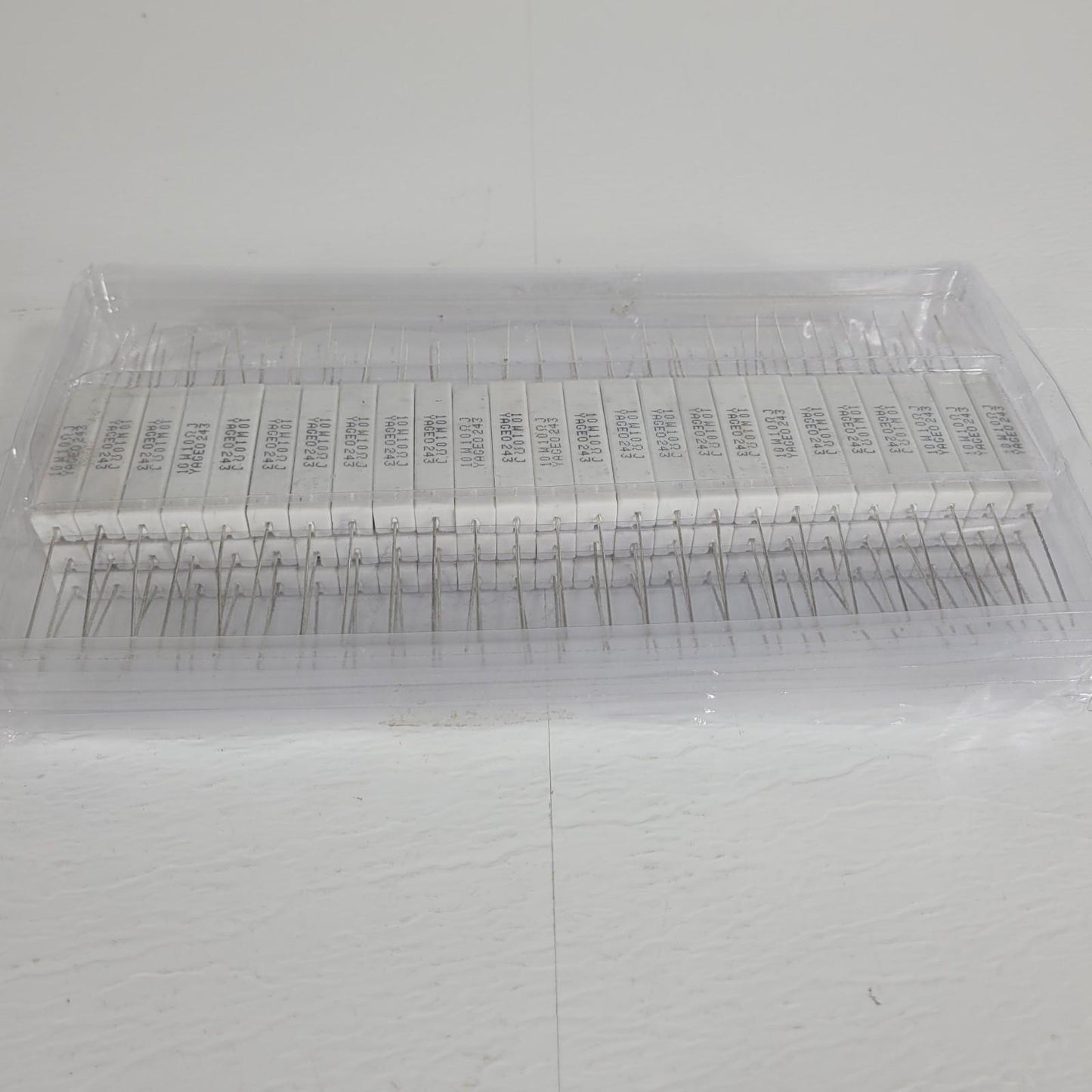 75 Pc Yageo SQP10AJB-10R 10 Ohms ±5% 10W Through Hole Resistor Axial Flame Proof