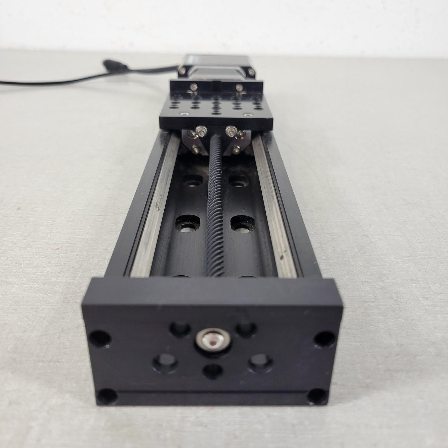 Zaber A-LSQ150D-E01 Motorized Linear Stage Built-In Controller 150mm Stroke