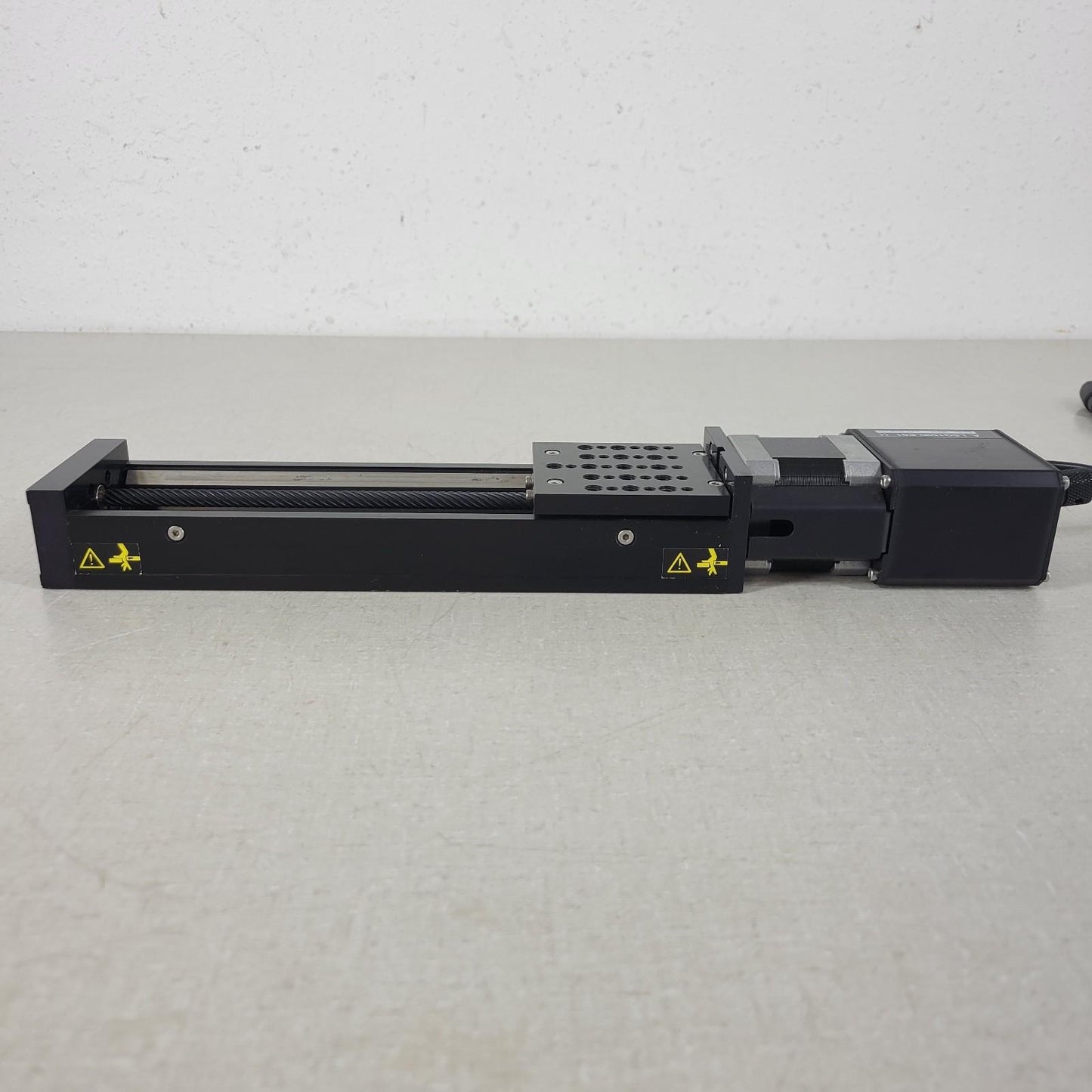 Zaber A-LSQ150D-E01 Motorized Linear Stage Built-In Controller 150mm Stroke