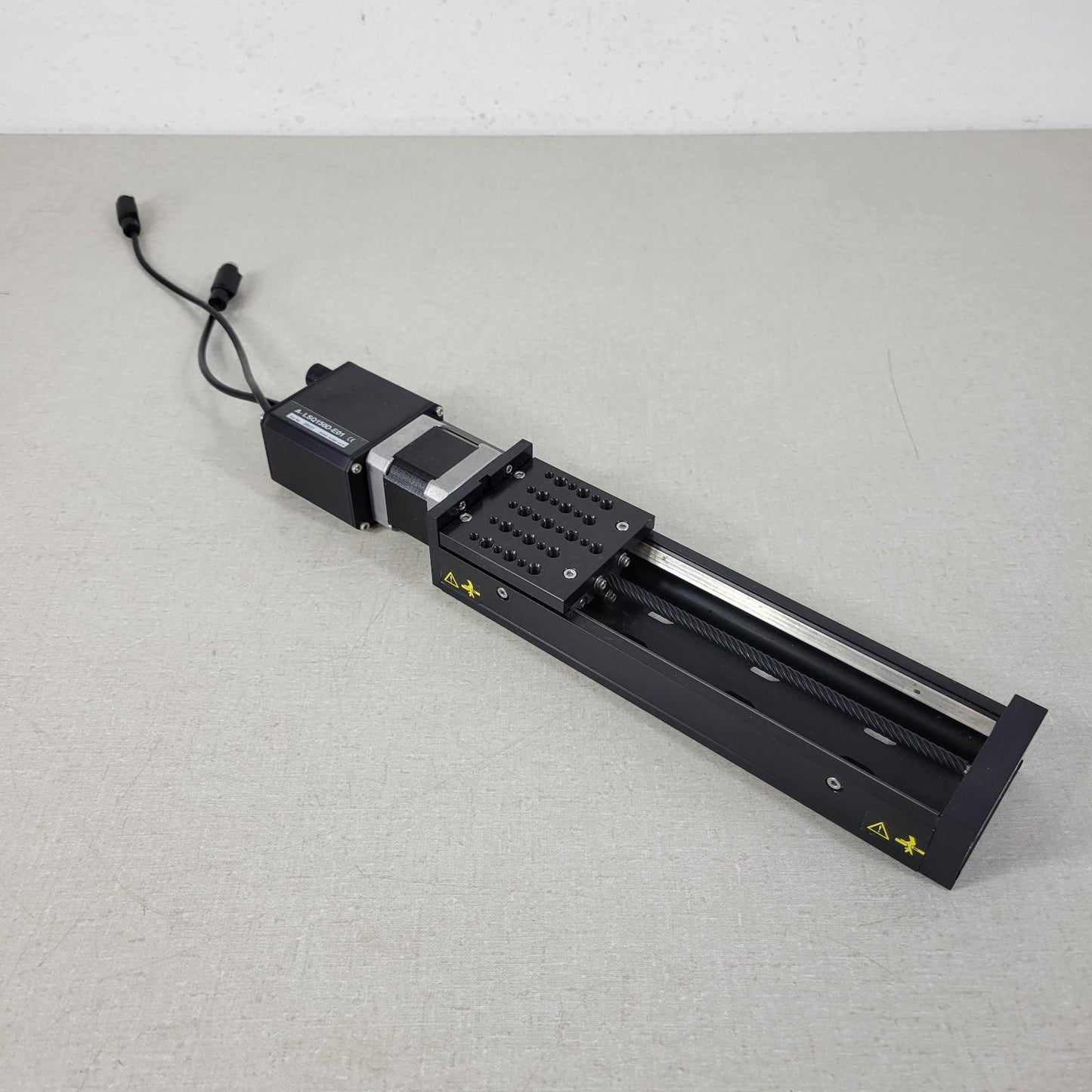 Zaber A-LSQ150D-E01 Motorized Linear Stage Built-In Controller 150mm Stroke